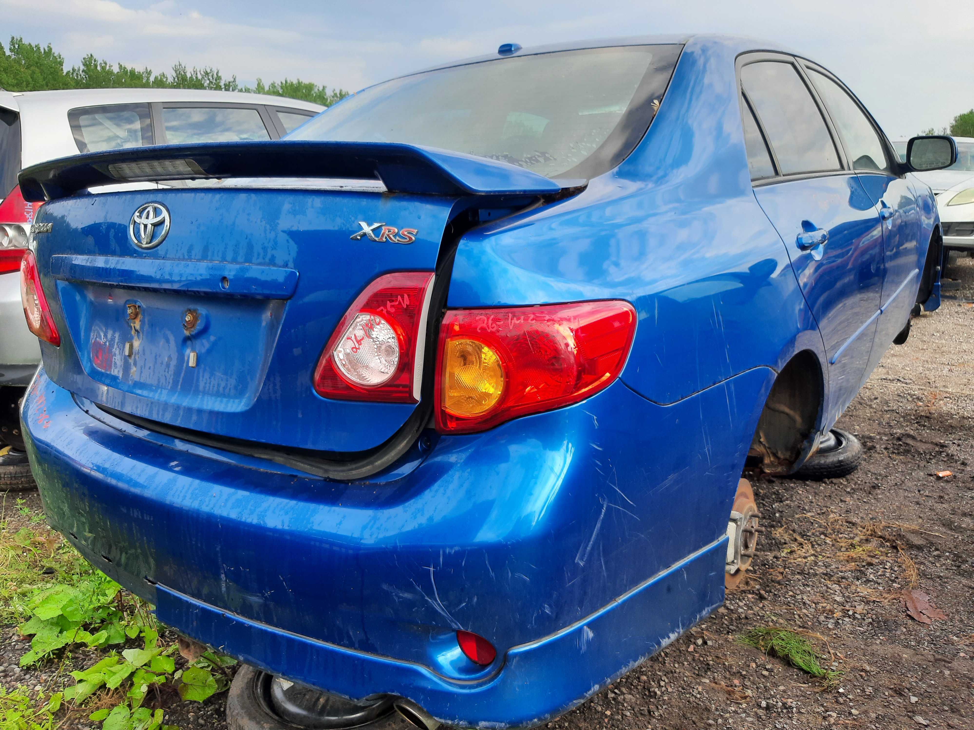 TOYOTA COROLLA 2010