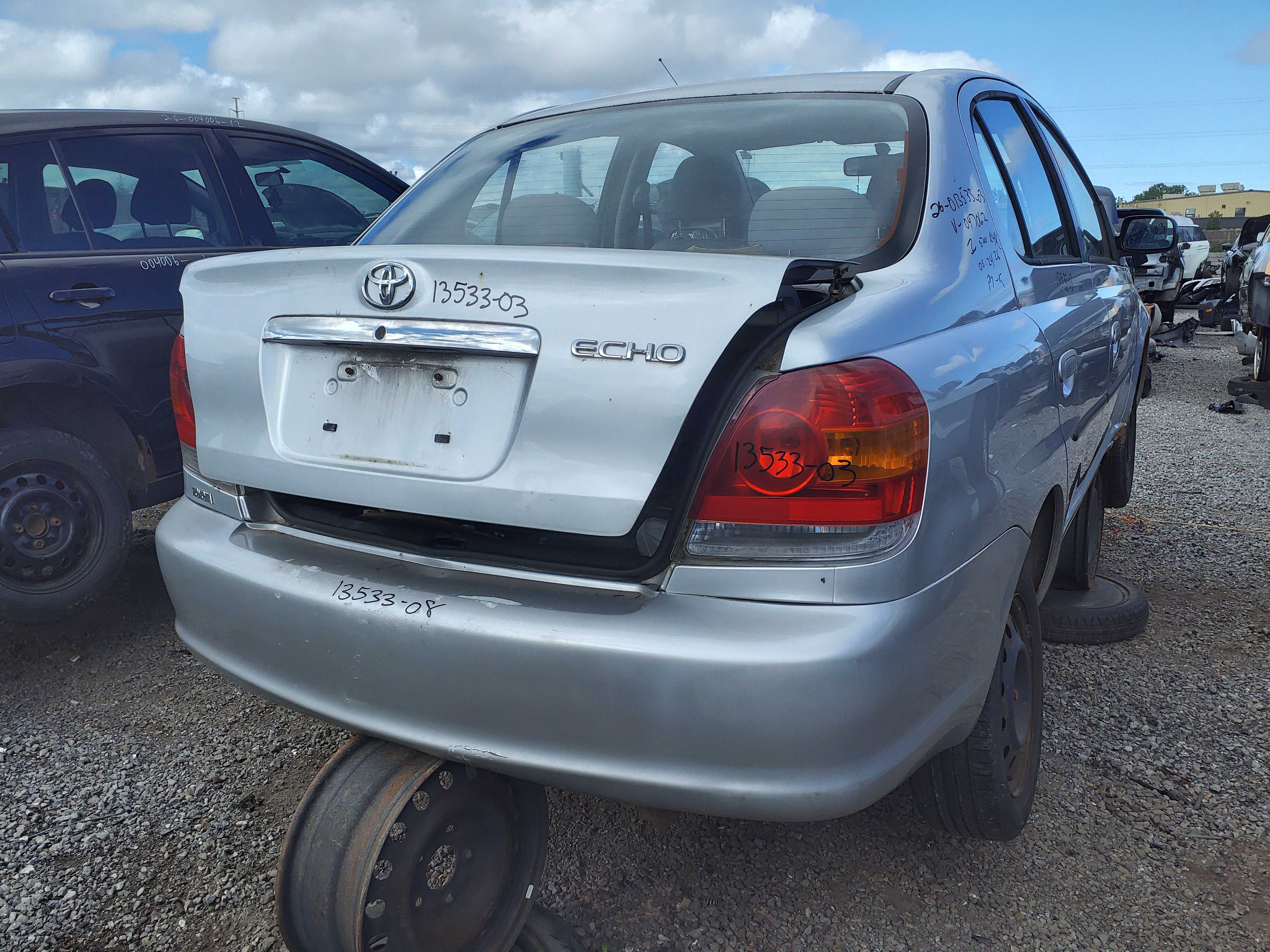 TOYOTA ECHO 2003