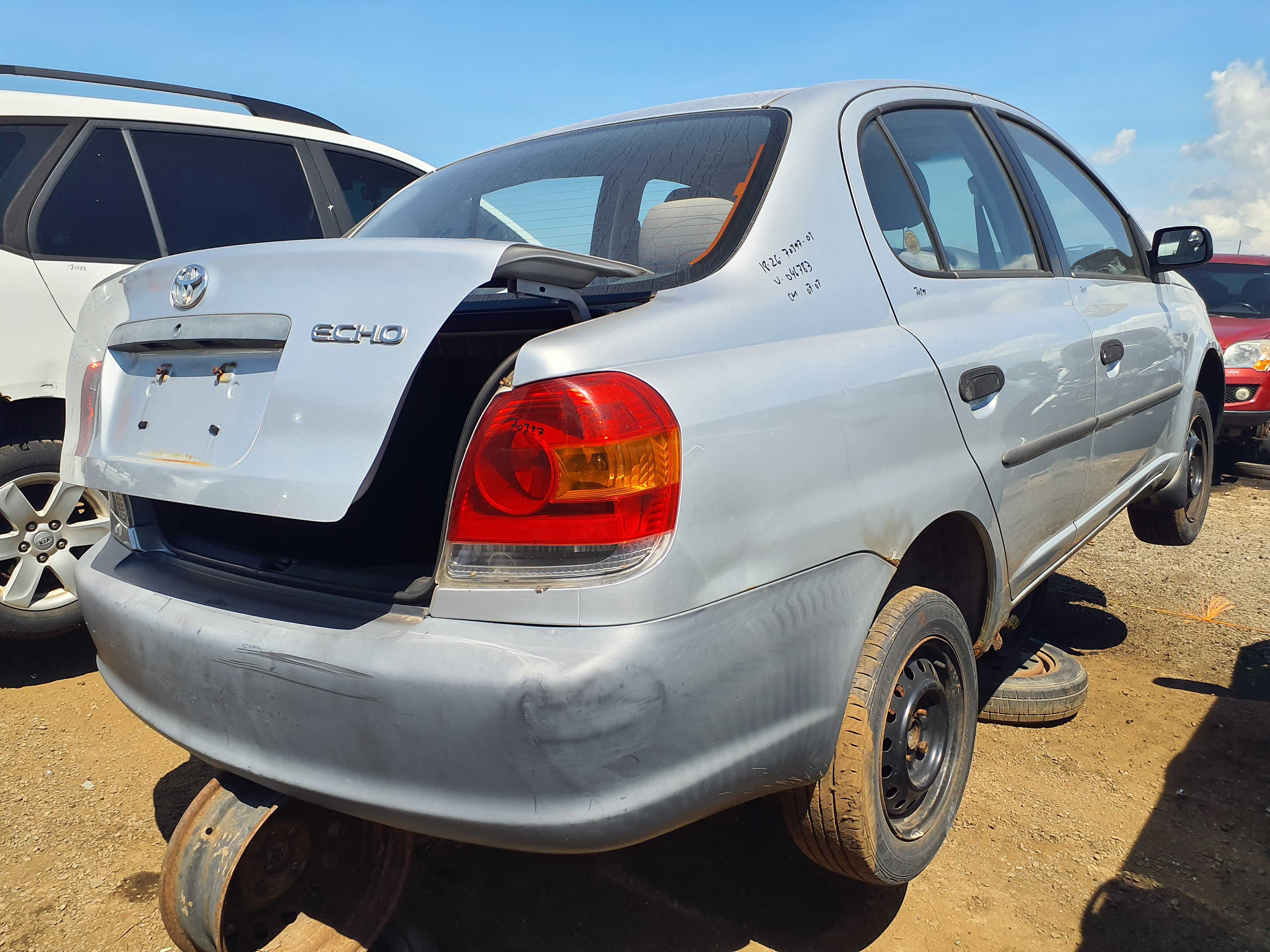TOYOTA ECHO 2003