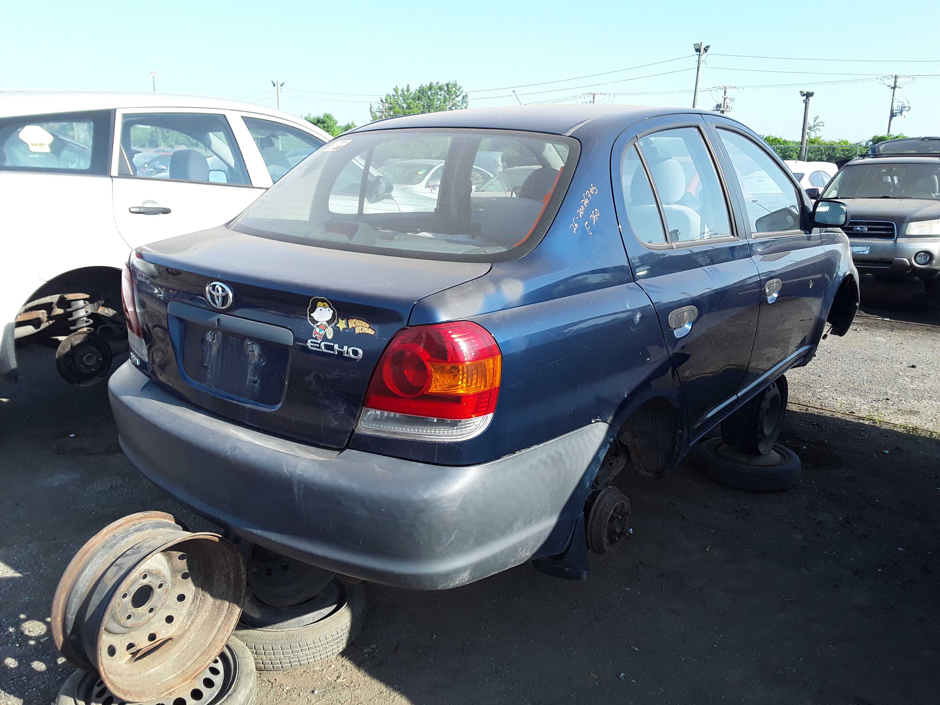 TOYOTA ECHO 2005