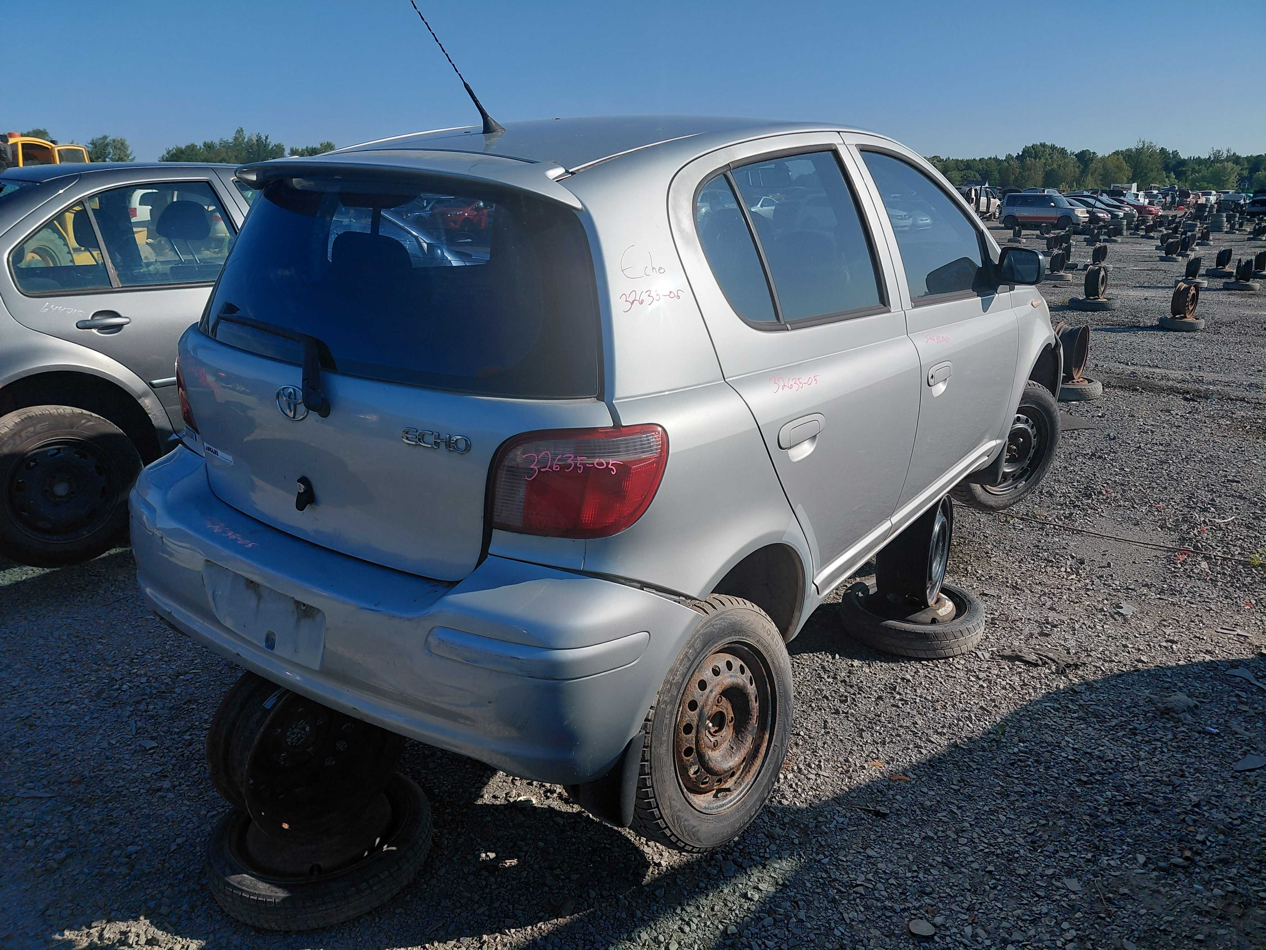 TOYOTA ECHO 2005