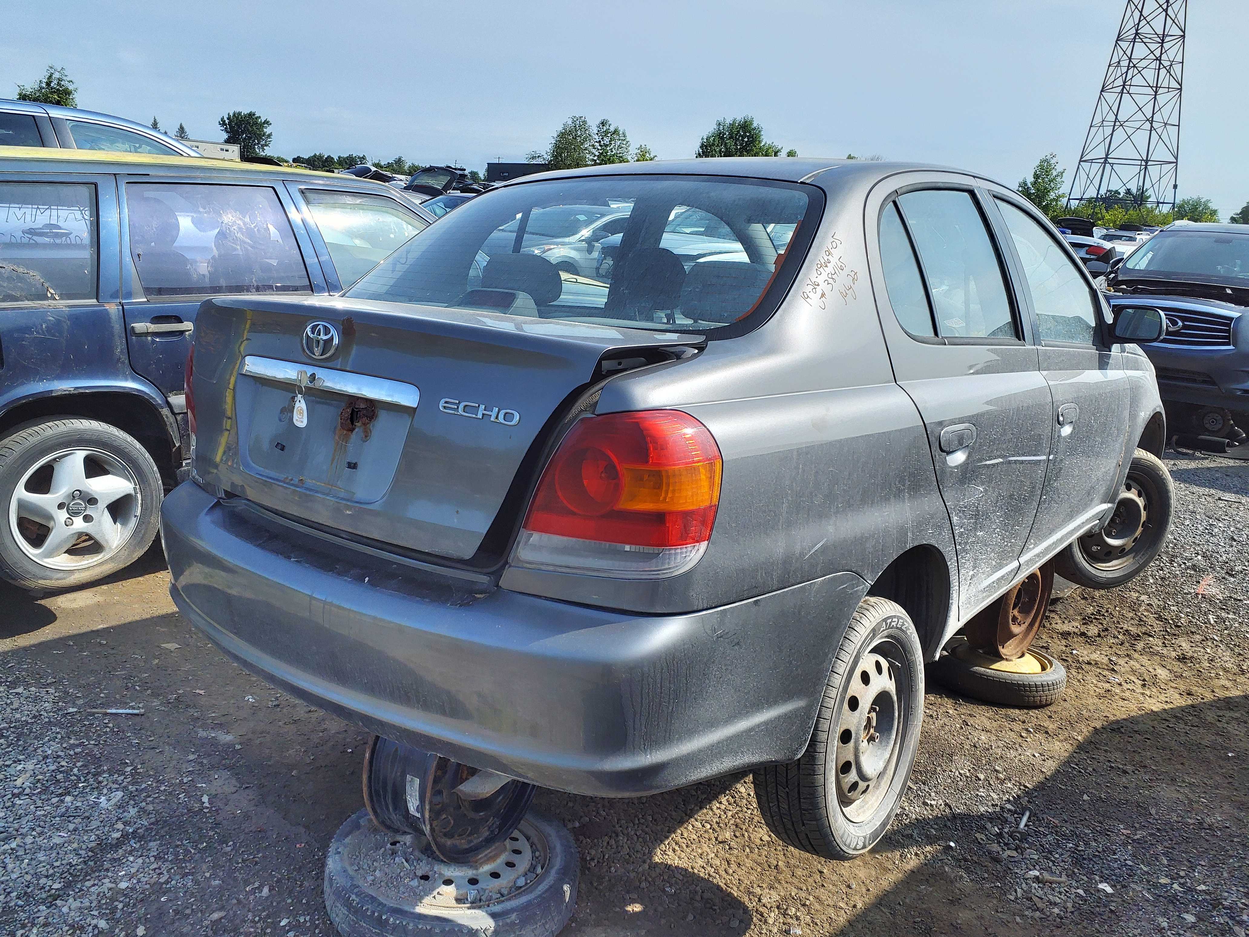 TOYOTA ECHO 2005