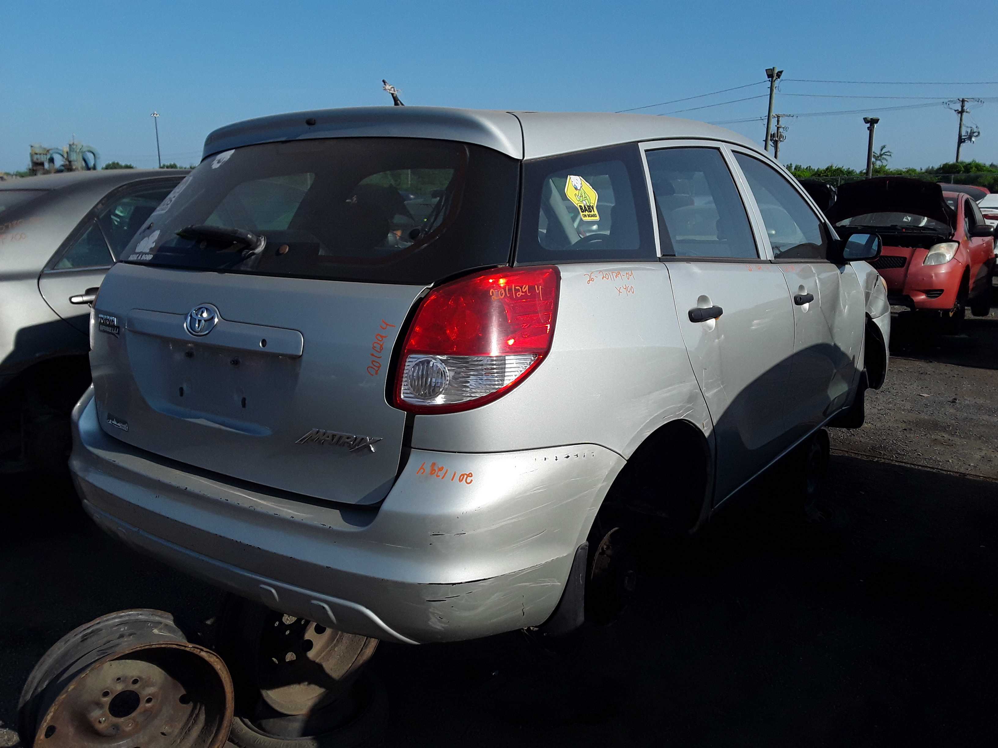 TOYOTA MATRIX 2004