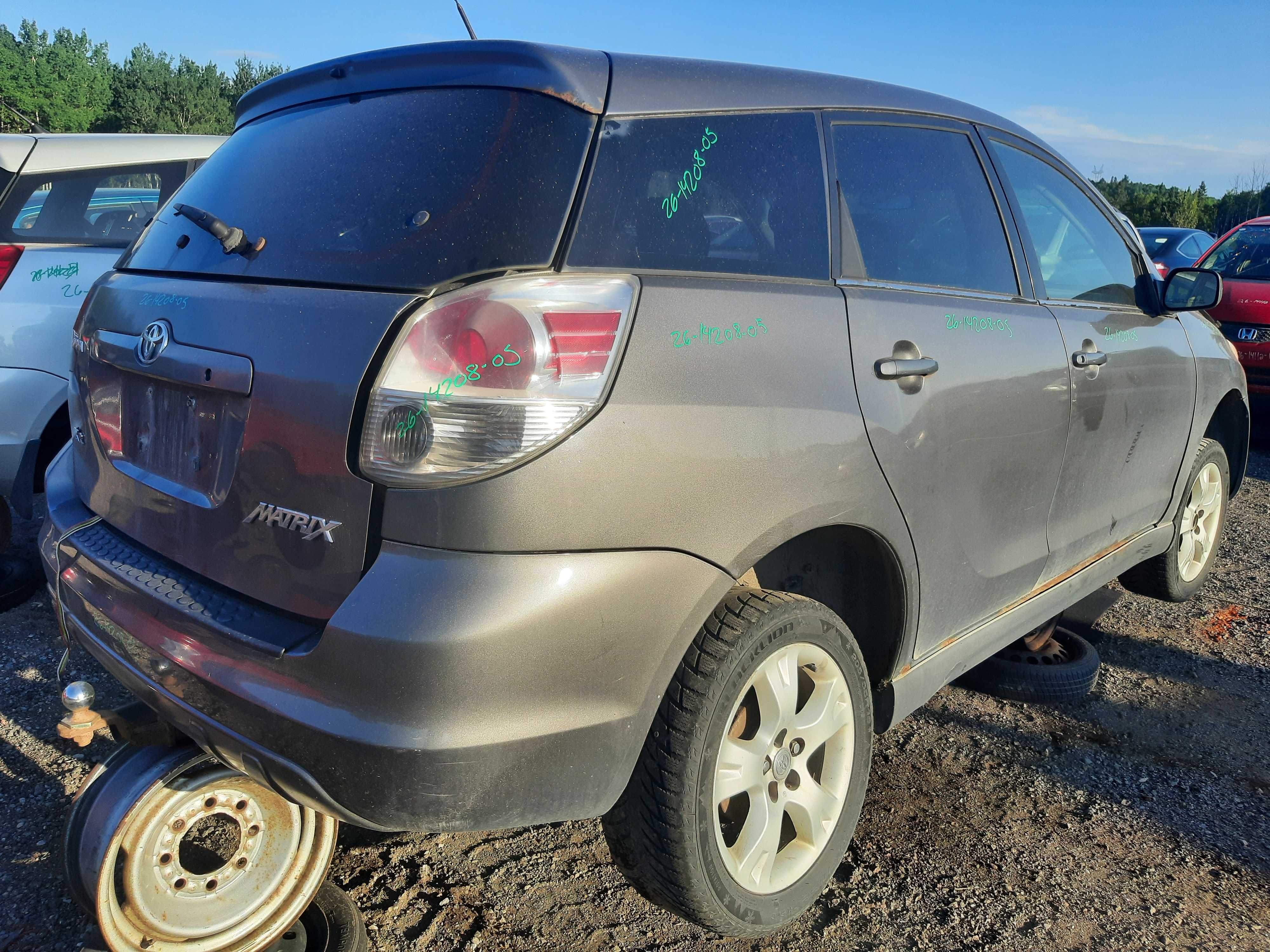 TOYOTA MATRIX 2005