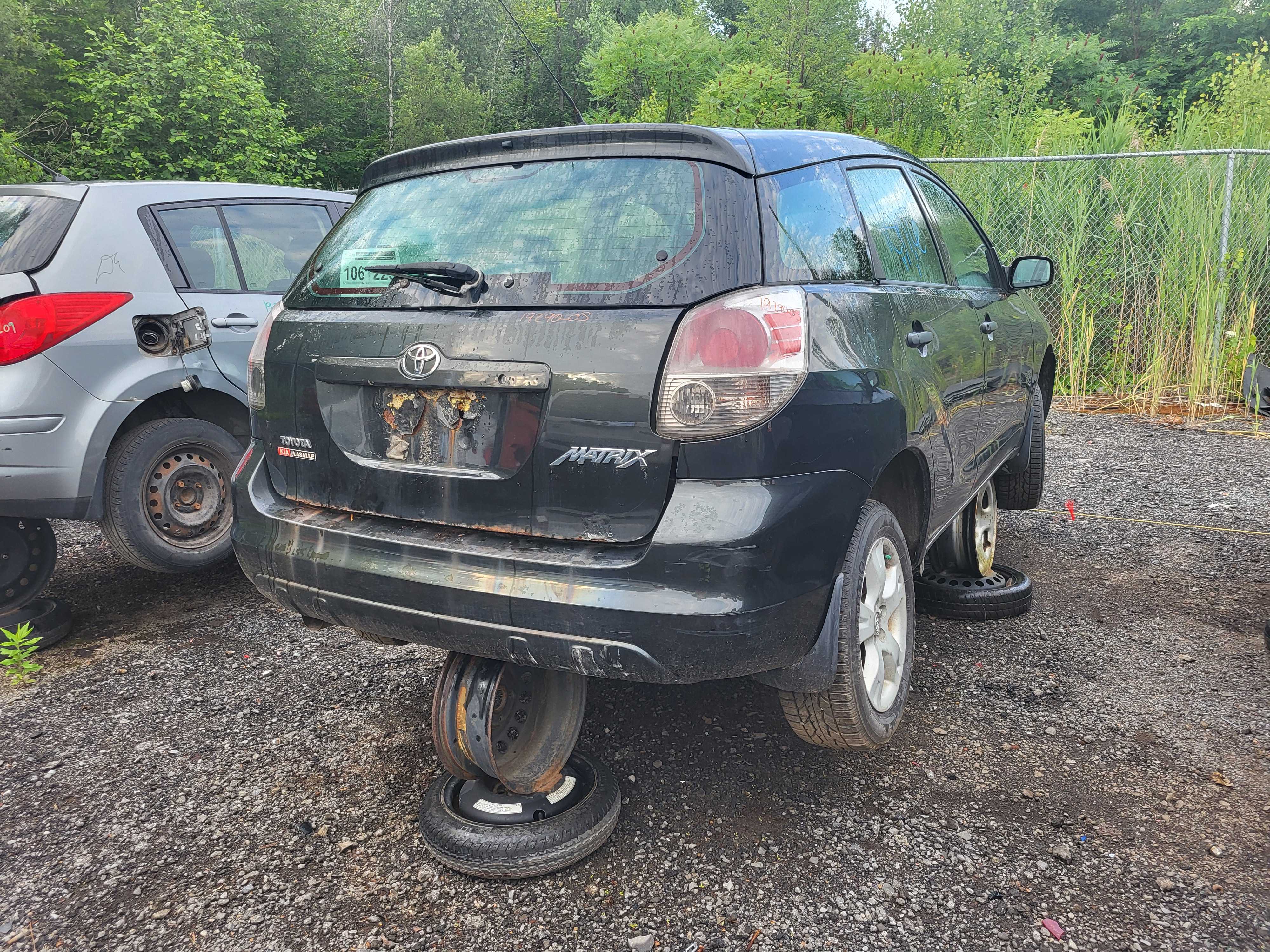 TOYOTA MATRIX 2005