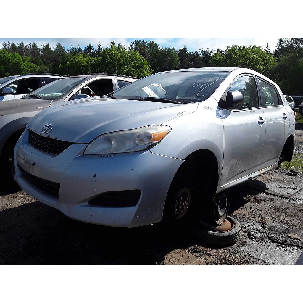 TOYOTA MATRIX 2010