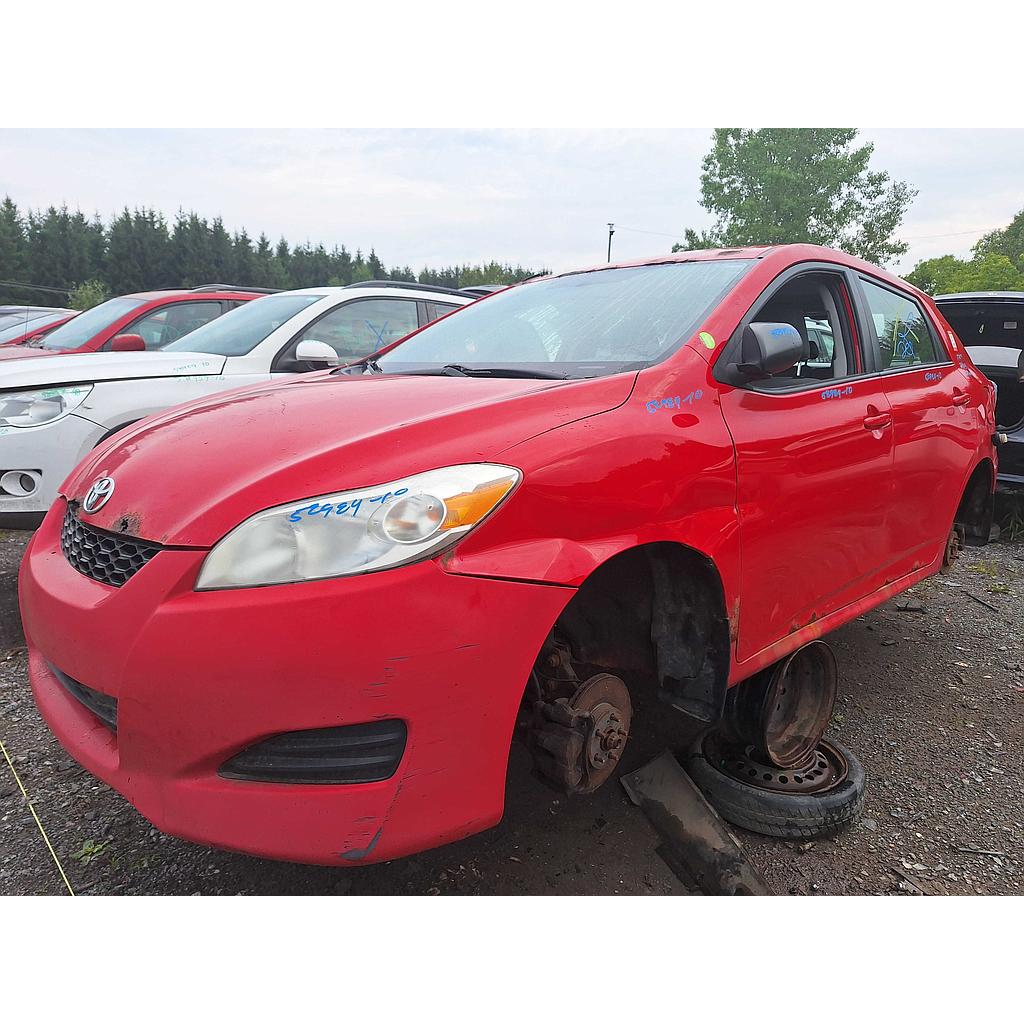 TOYOTA MATRIX 2010