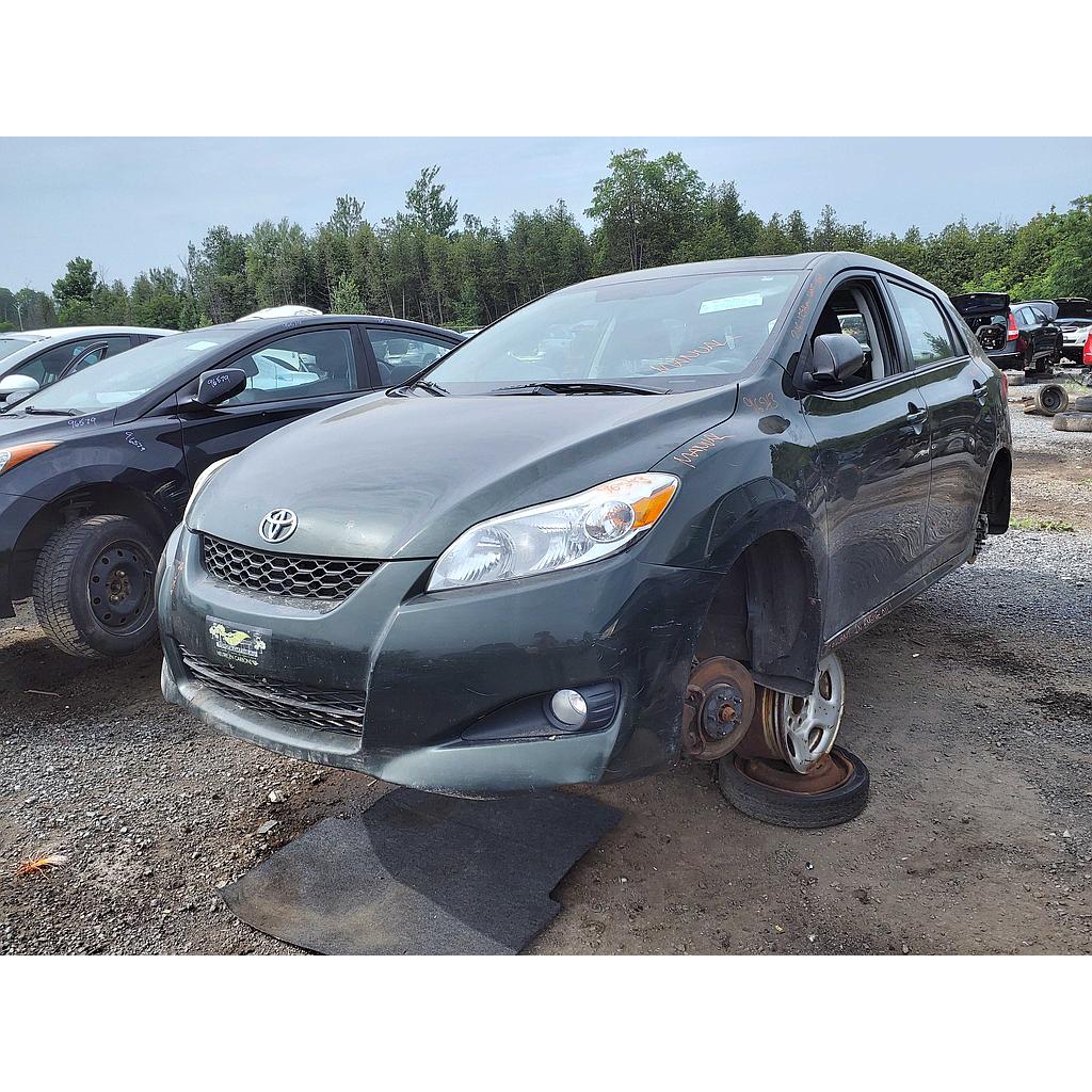 TOYOTA MATRIX 2013