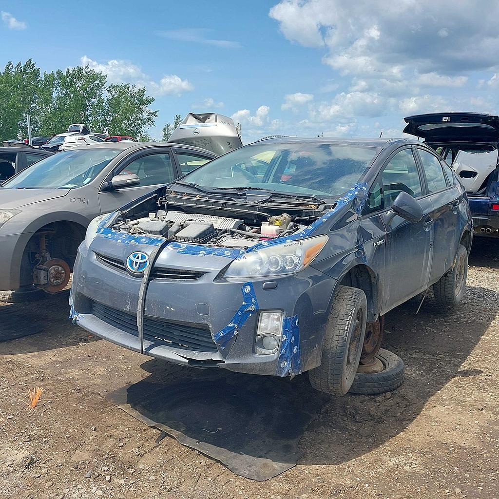TOYOTA PRIUS 2010