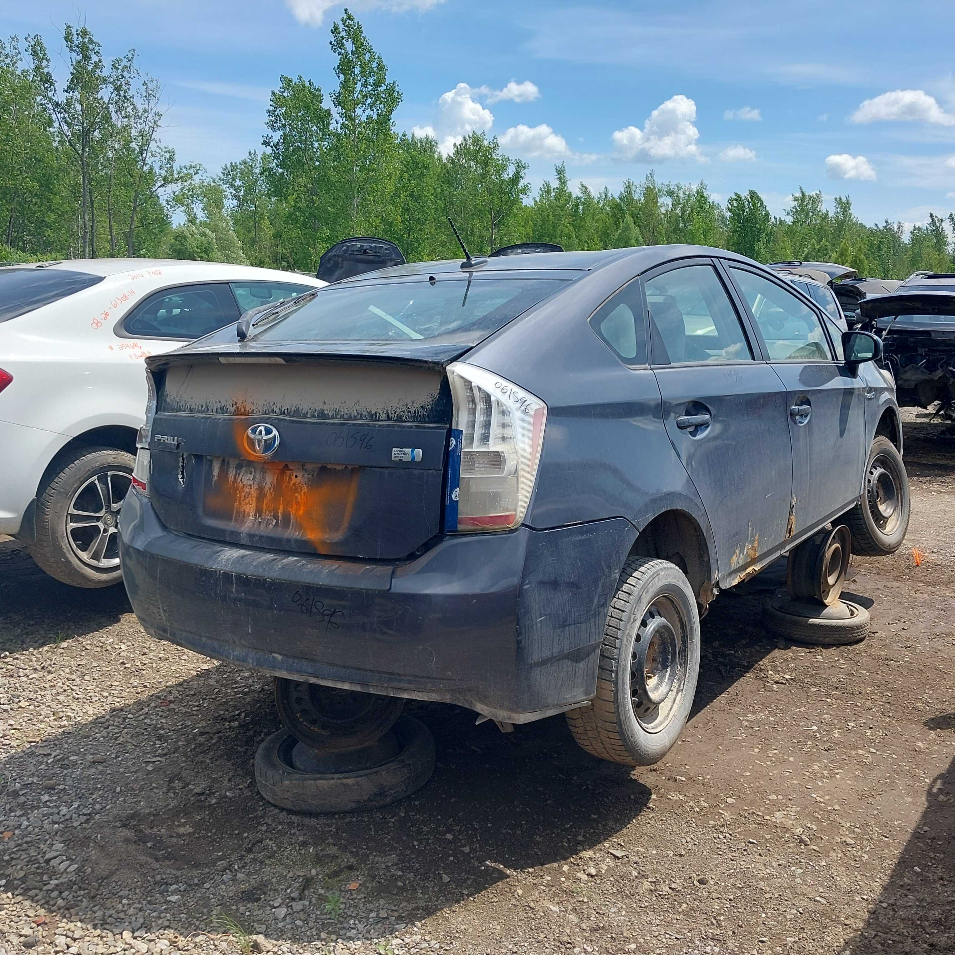 TOYOTA PRIUS 2010