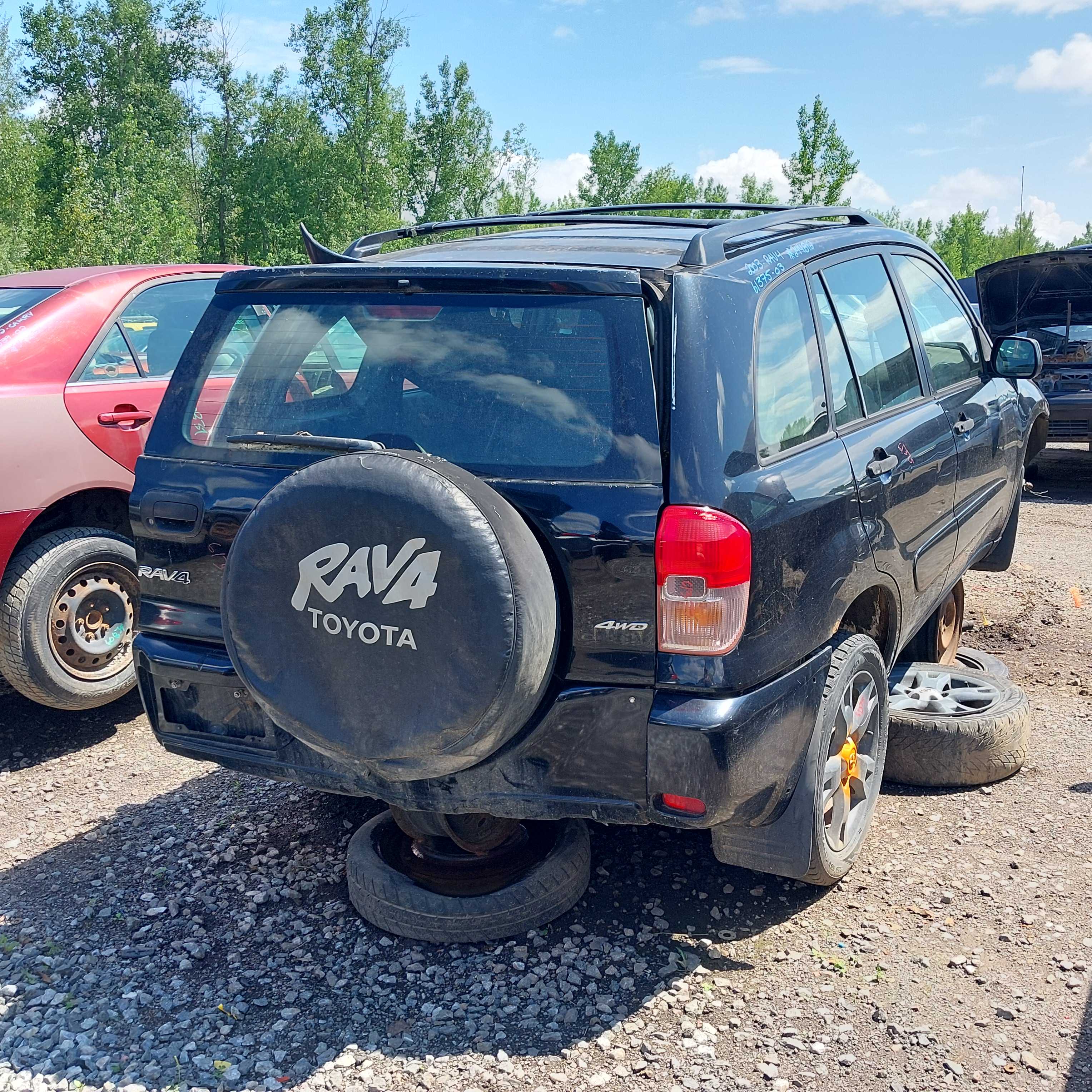 TOYOTA RAV4 2003