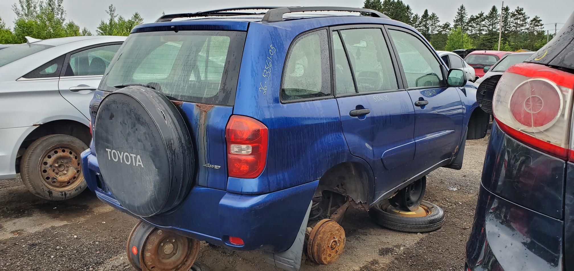 TOYOTA RAV4 2005