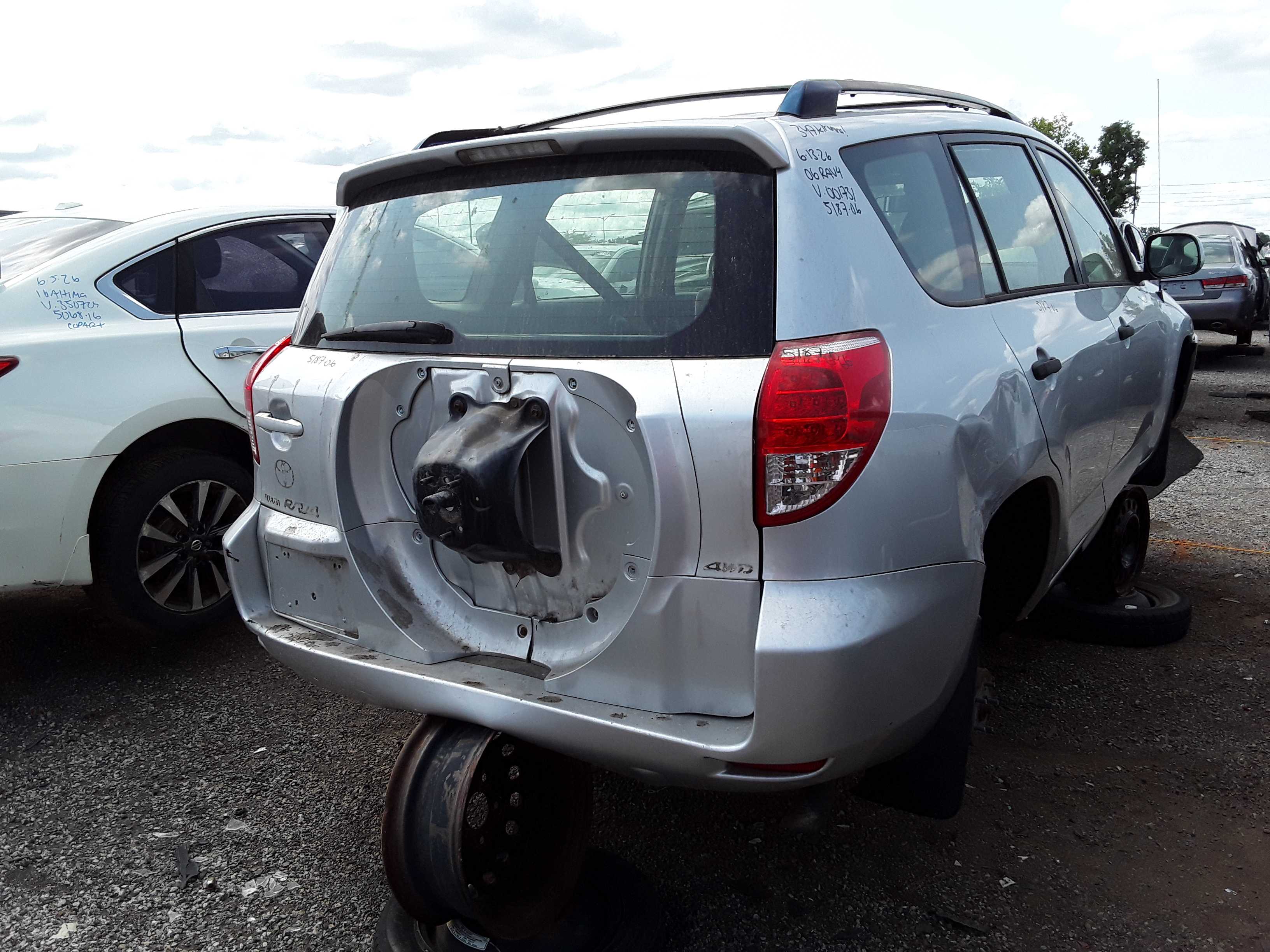 TOYOTA RAV4 2006