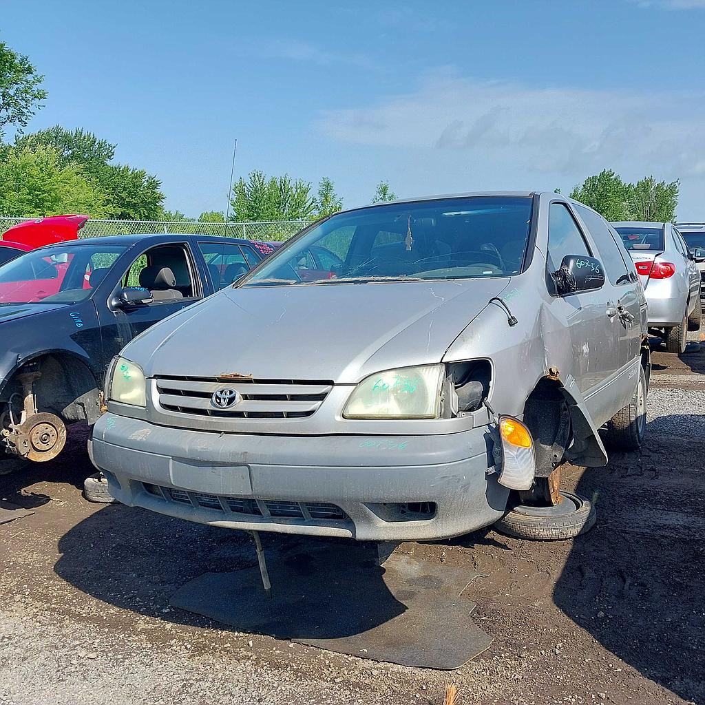 TOYOTA SIENNA 2003