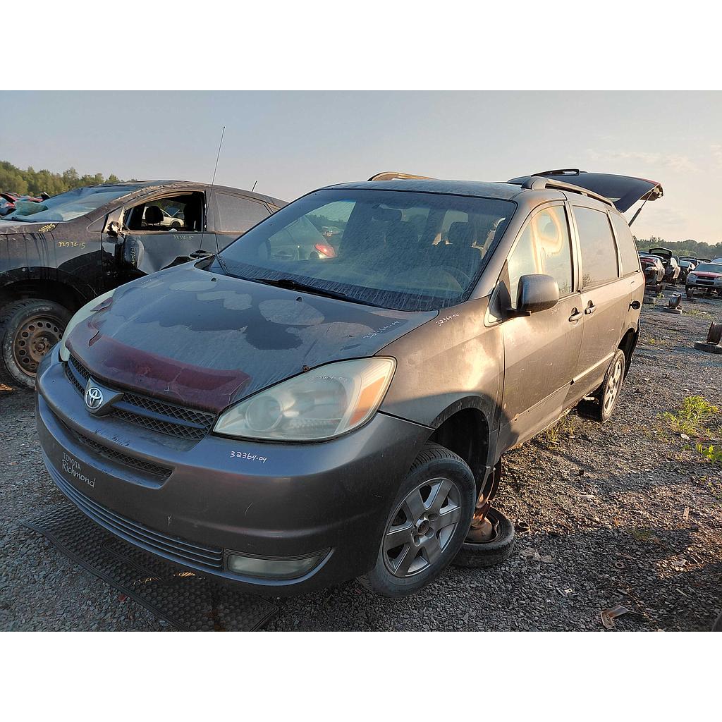 TOYOTA SIENNA 2004