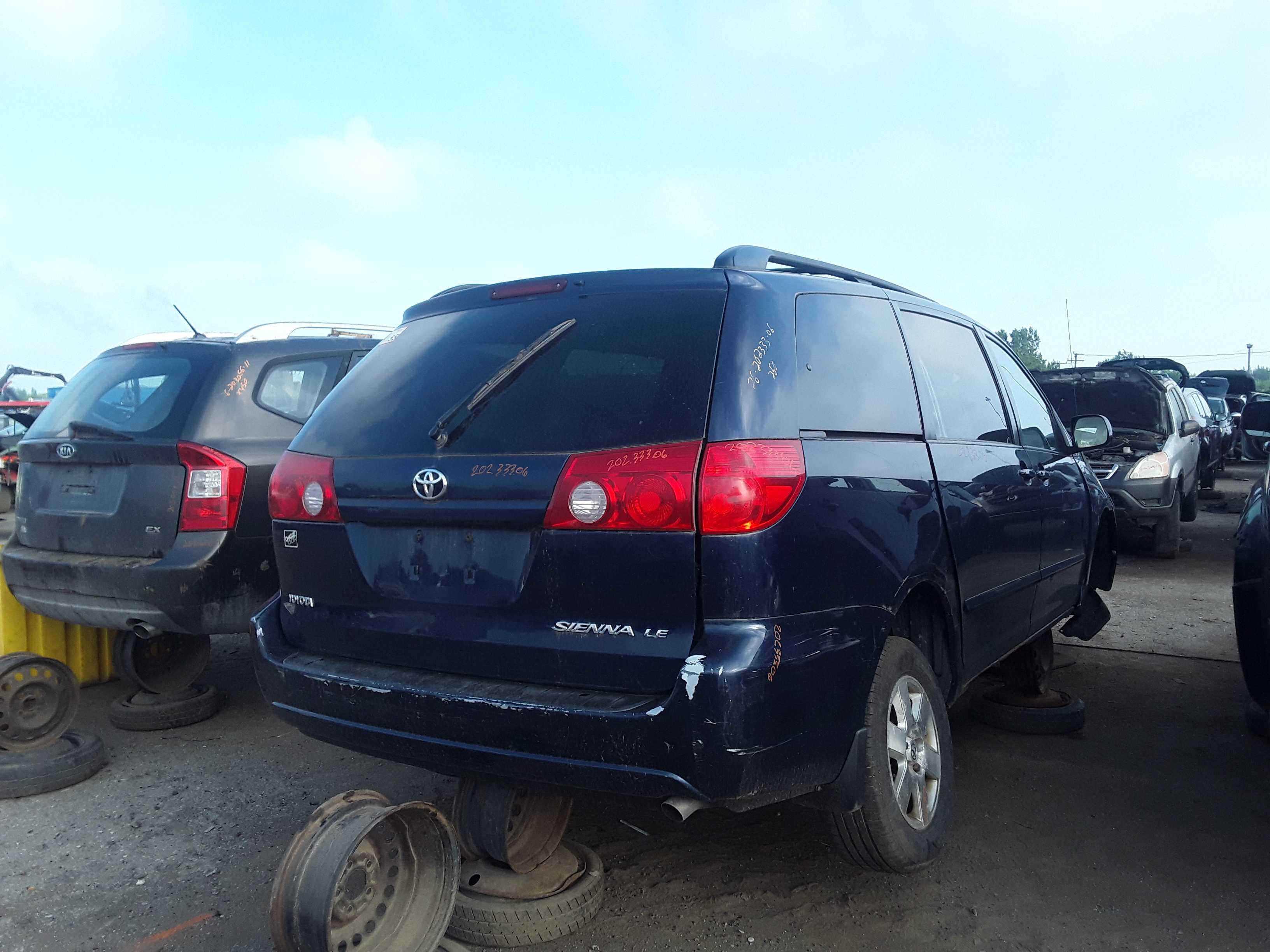 TOYOTA SIENNA 2006