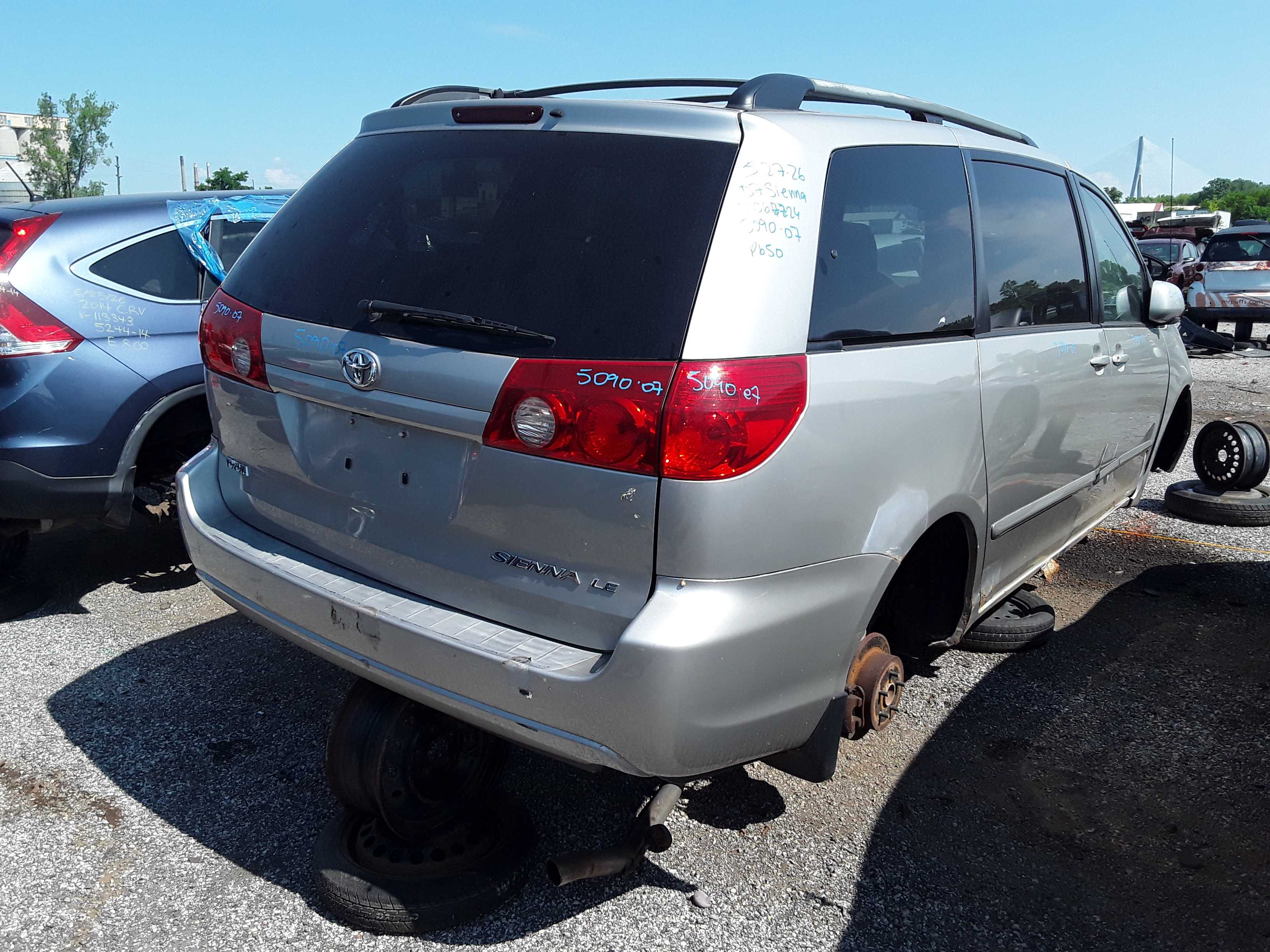 TOYOTA SIENNA 2007