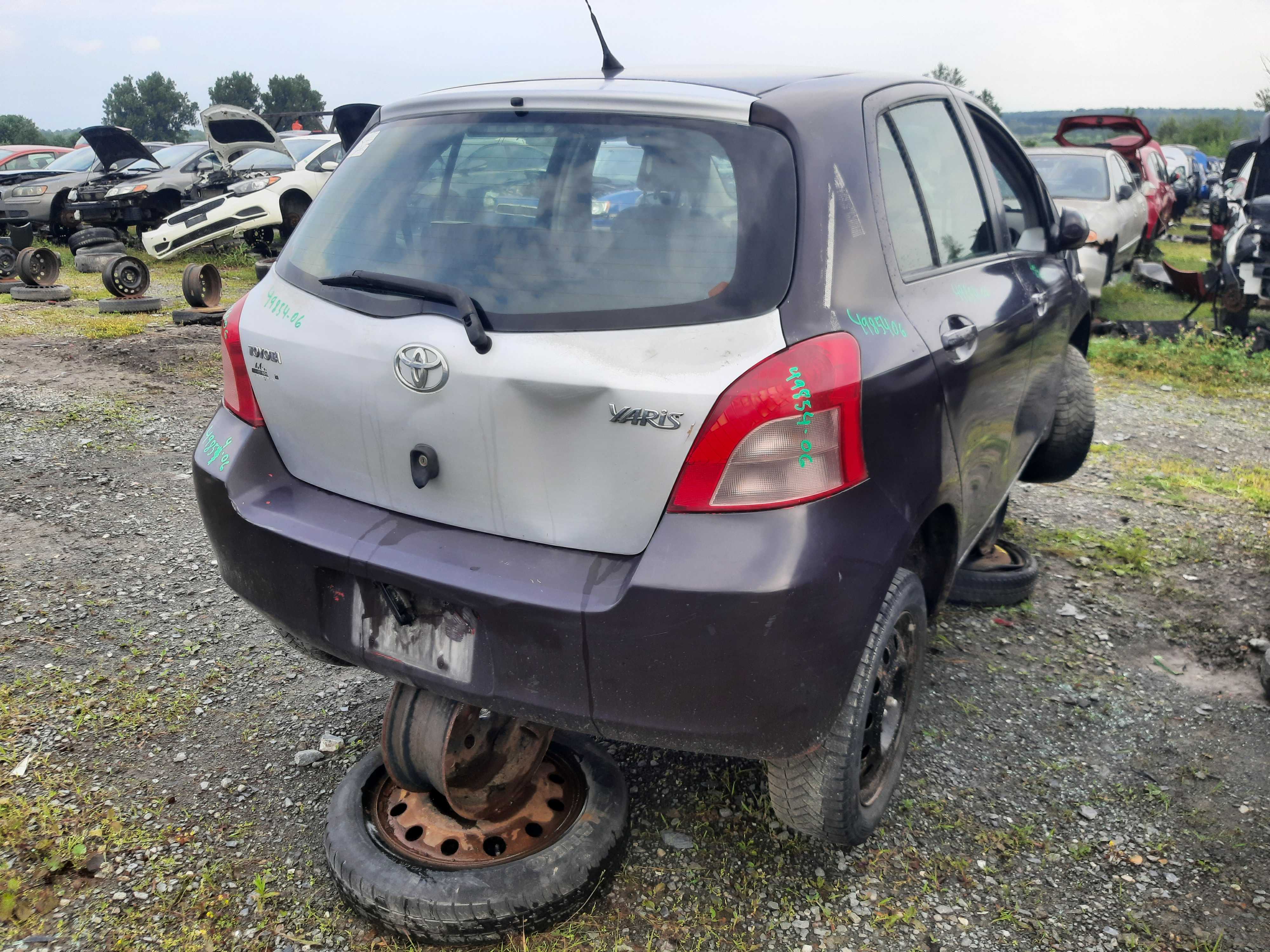 TOYOTA YARIS 2006