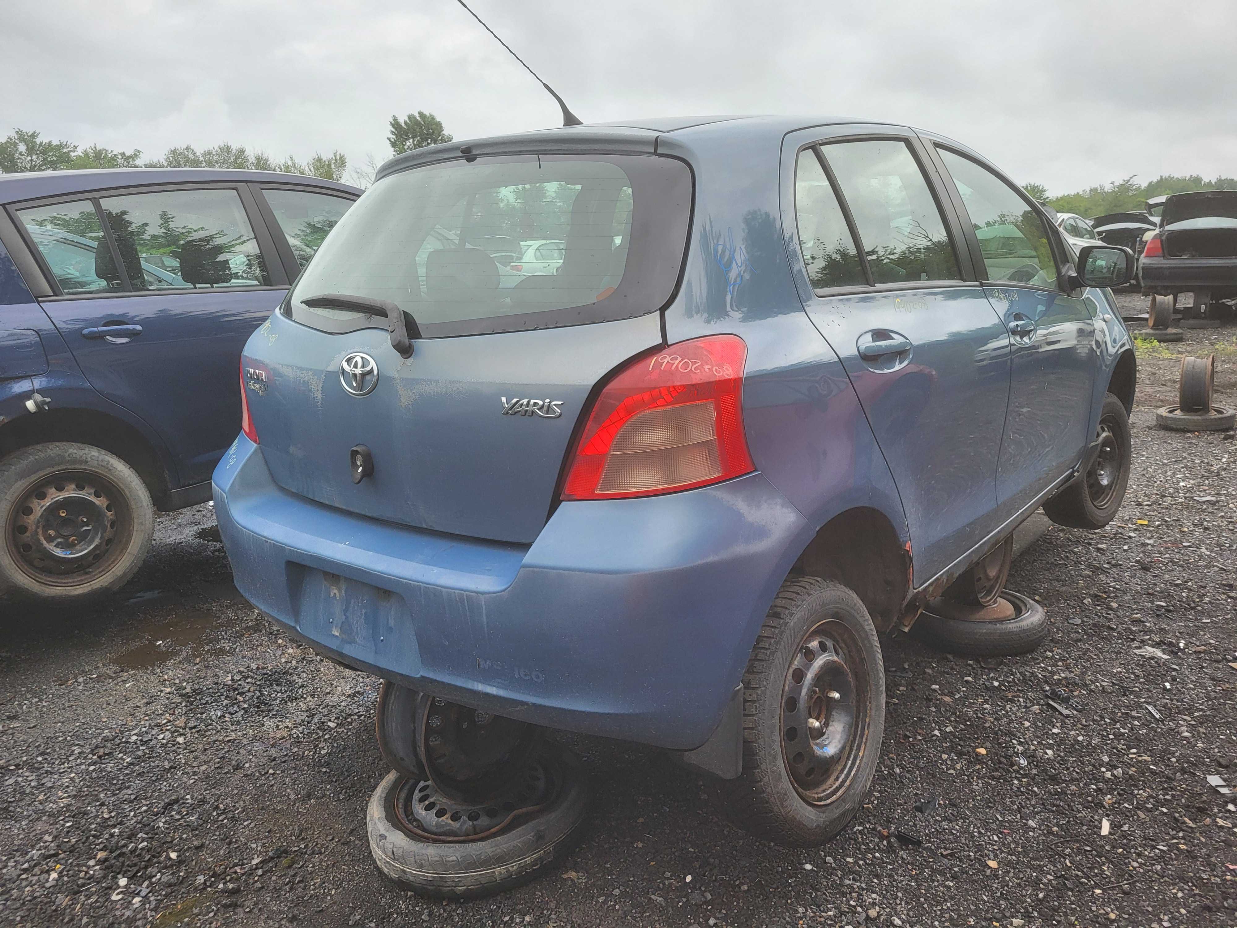 TOYOTA YARIS 2008