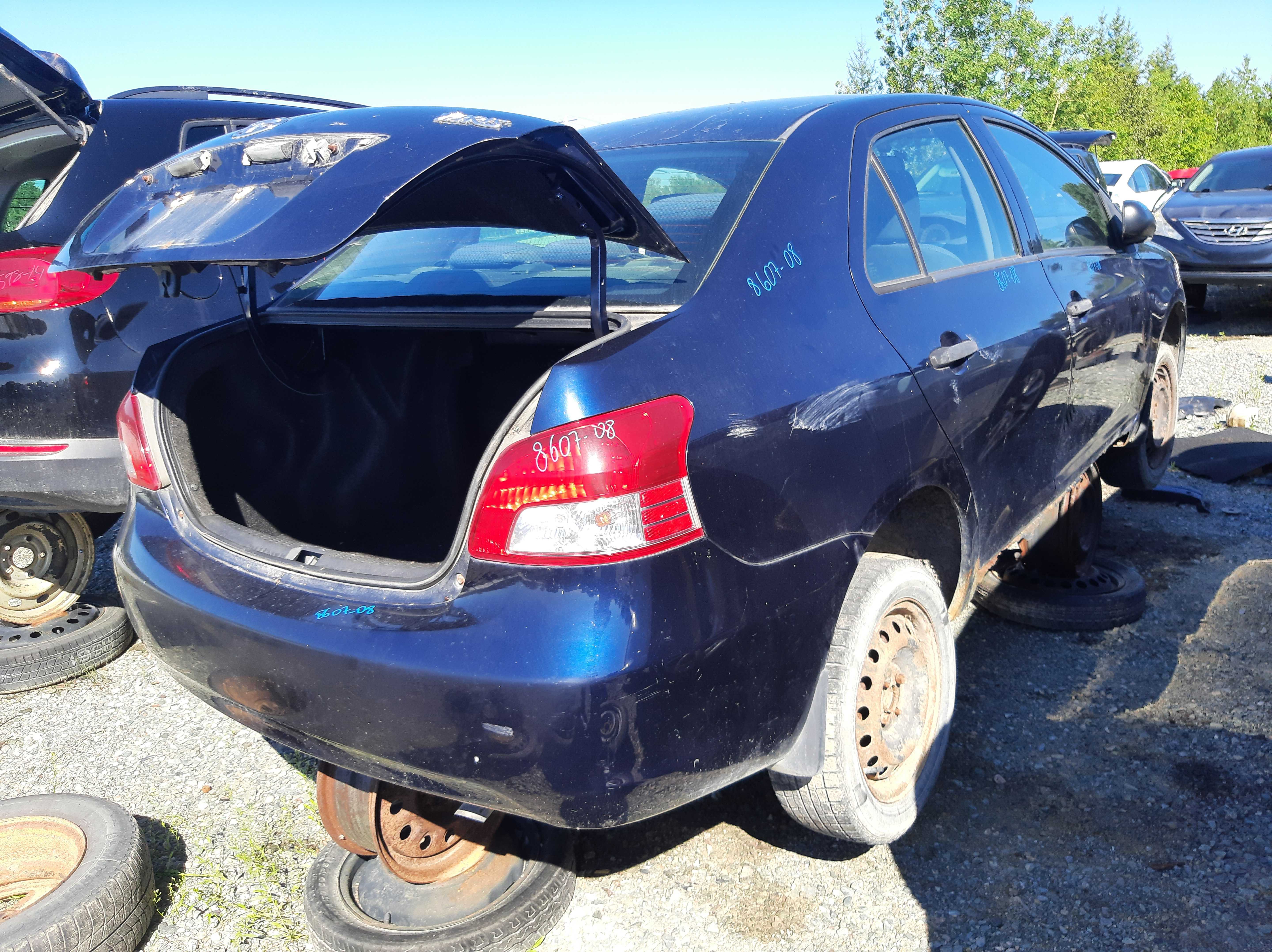 TOYOTA YARIS 2008