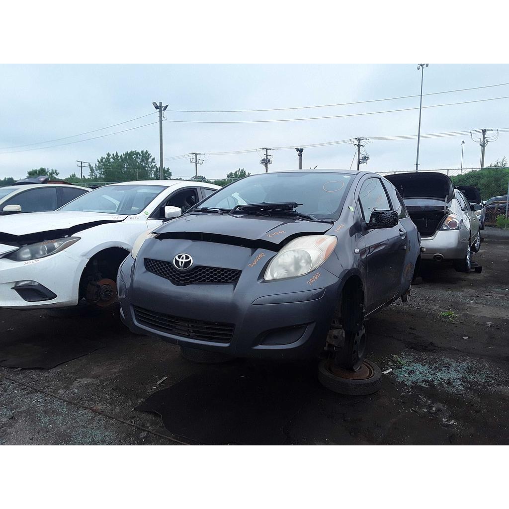 TOYOTA YARIS 2009