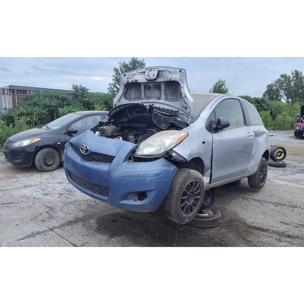 TOYOTA YARIS 2009