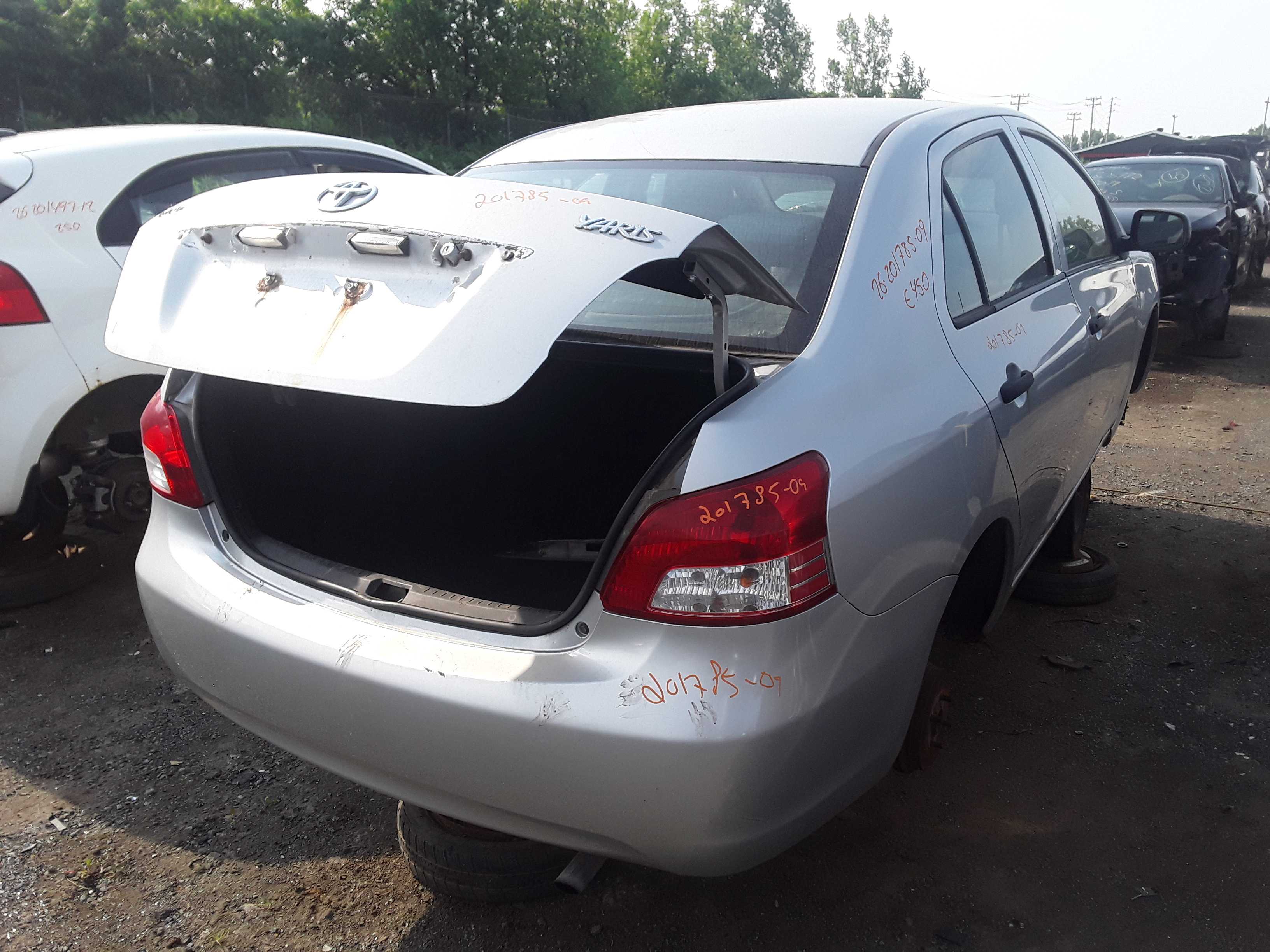 TOYOTA YARIS 2009