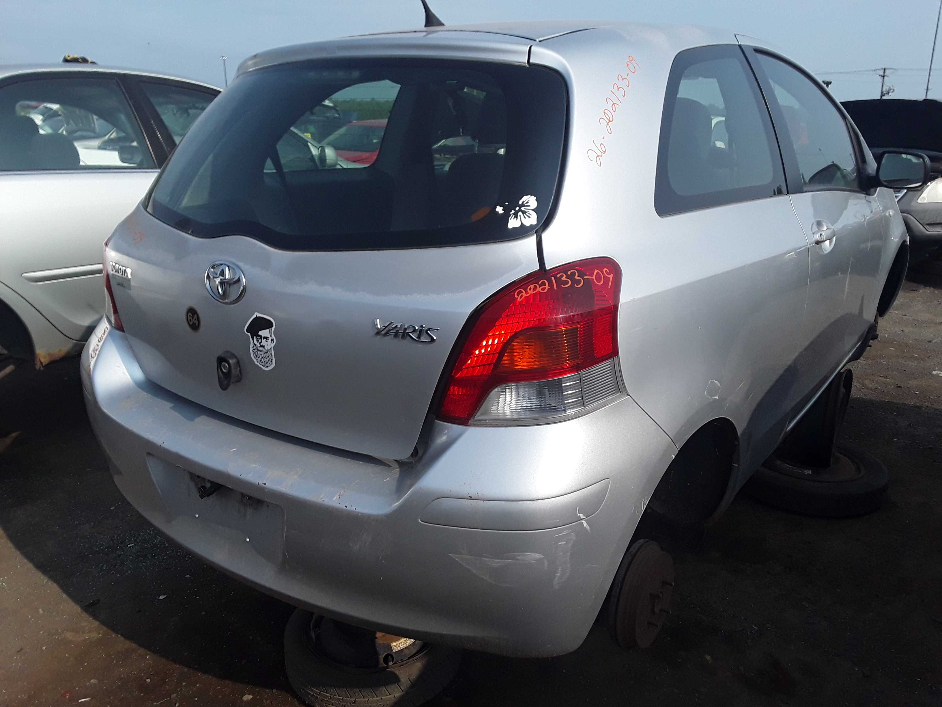 TOYOTA YARIS 2009