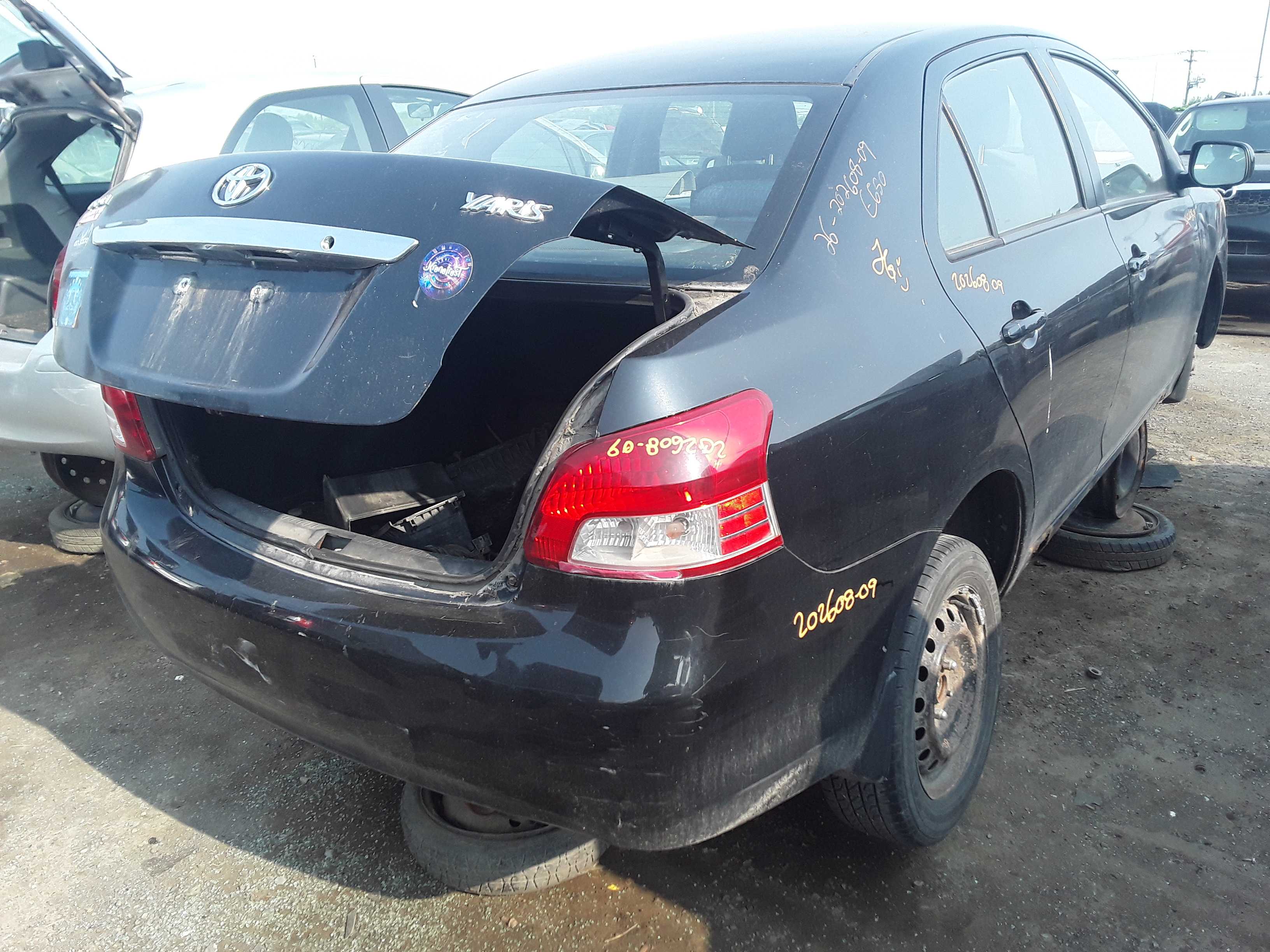 TOYOTA YARIS 2009