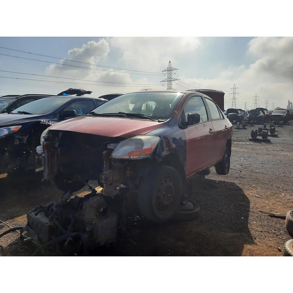 TOYOTA YARIS 2009