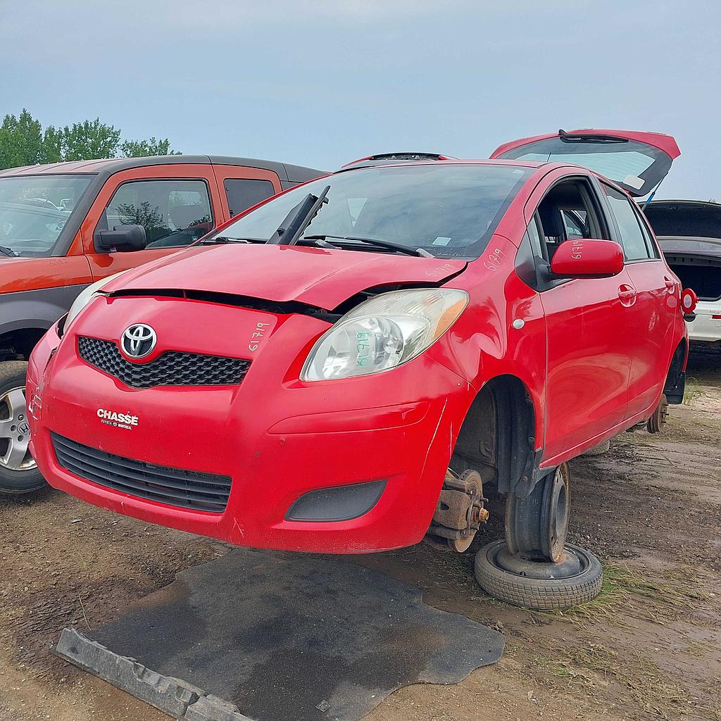 TOYOTA YARIS 2010