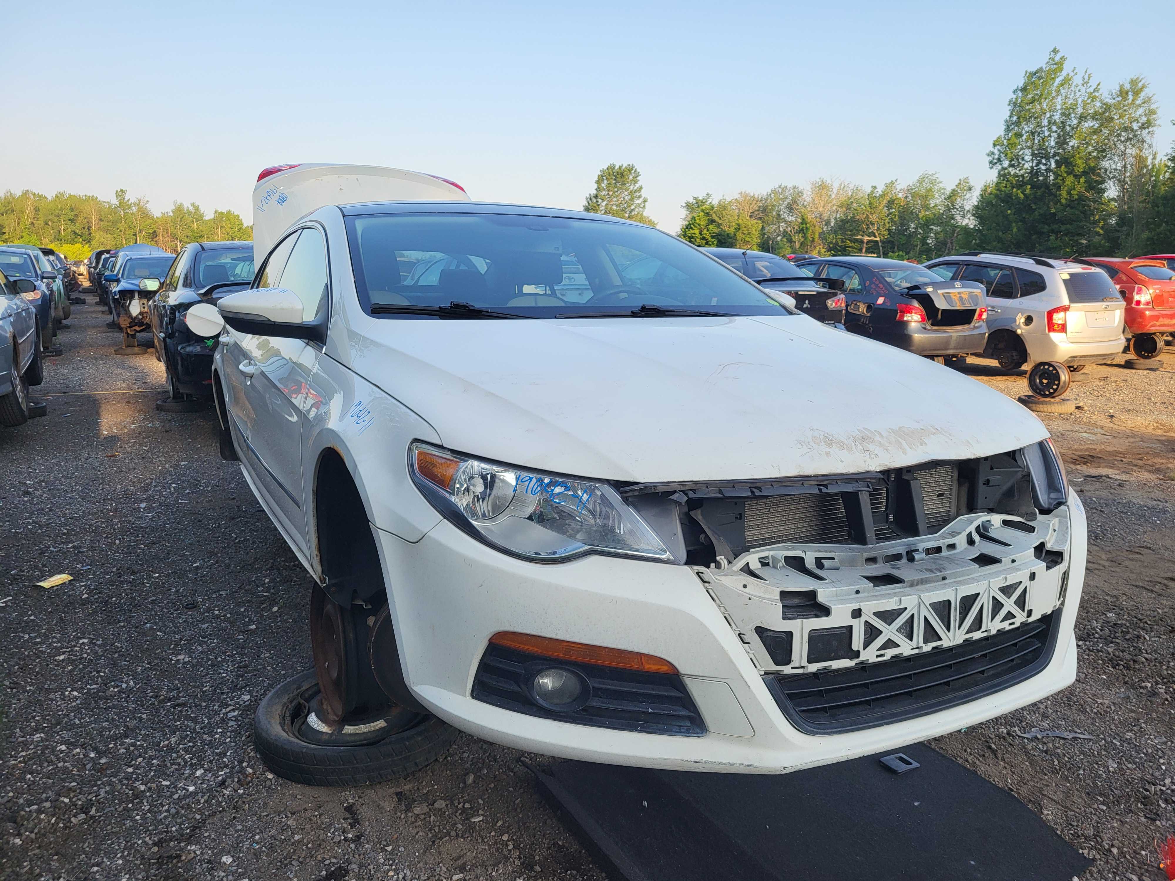 VOLKSWAGEN CC 2011