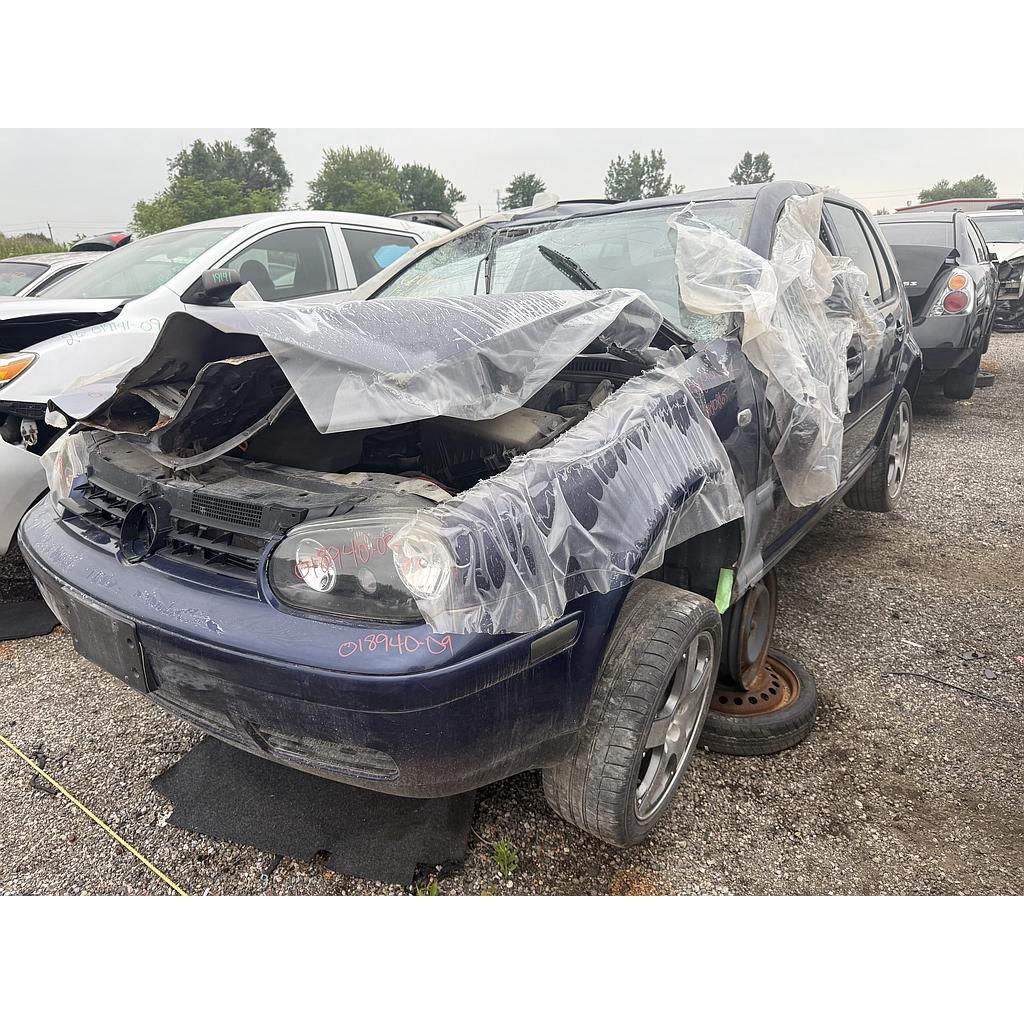 VOLKSWAGEN GOLF 2002
