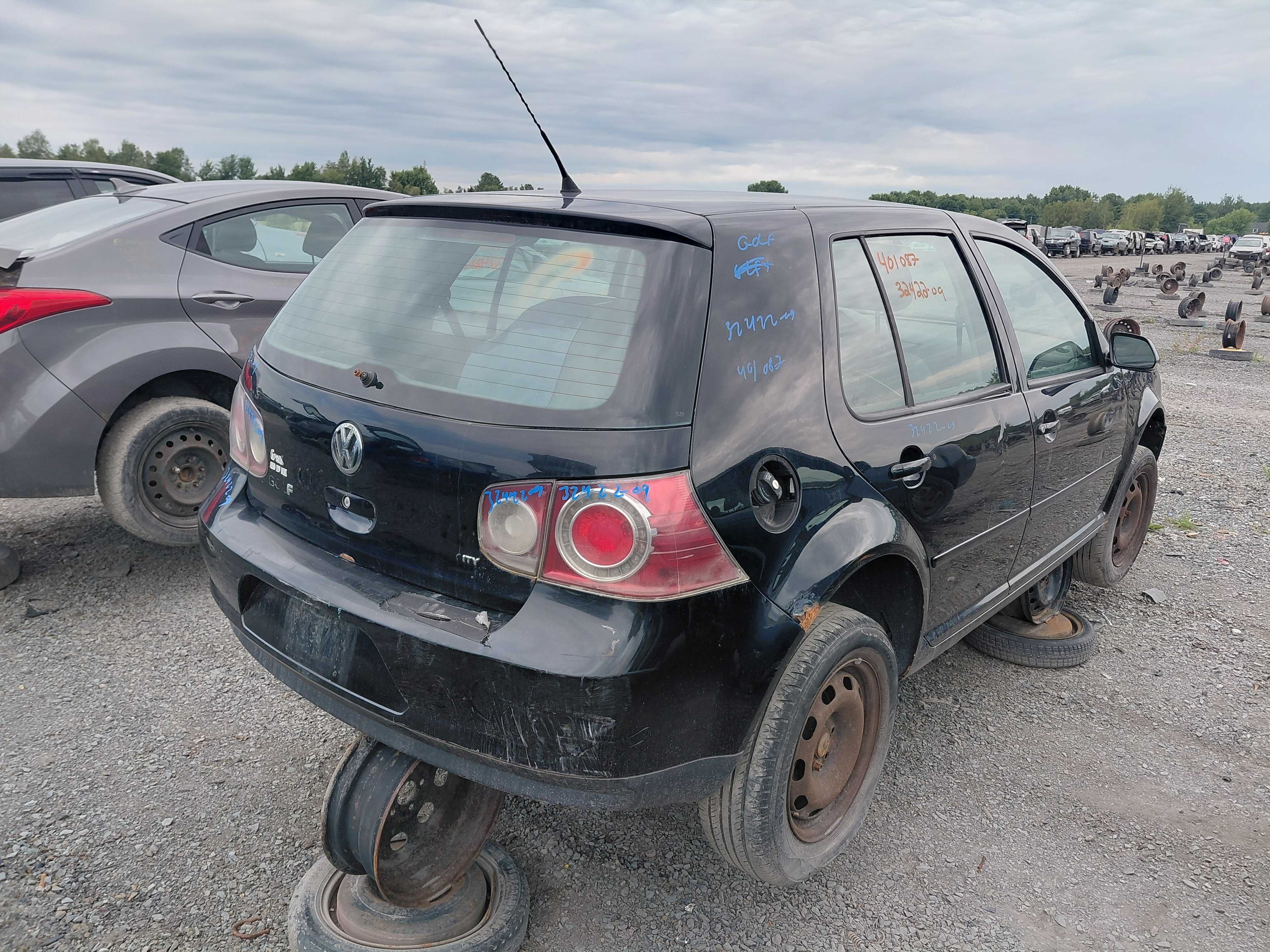 VOLKSWAGEN GOLF 2009