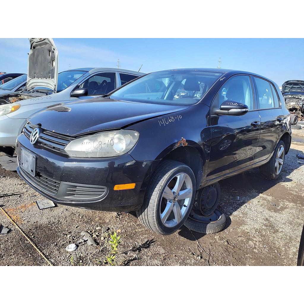 VOLKSWAGEN GOLF 2010