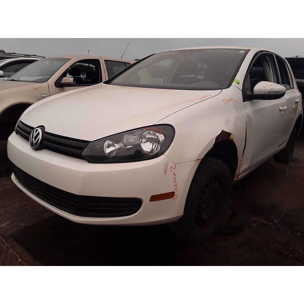 VOLKSWAGEN GOLF 2010
