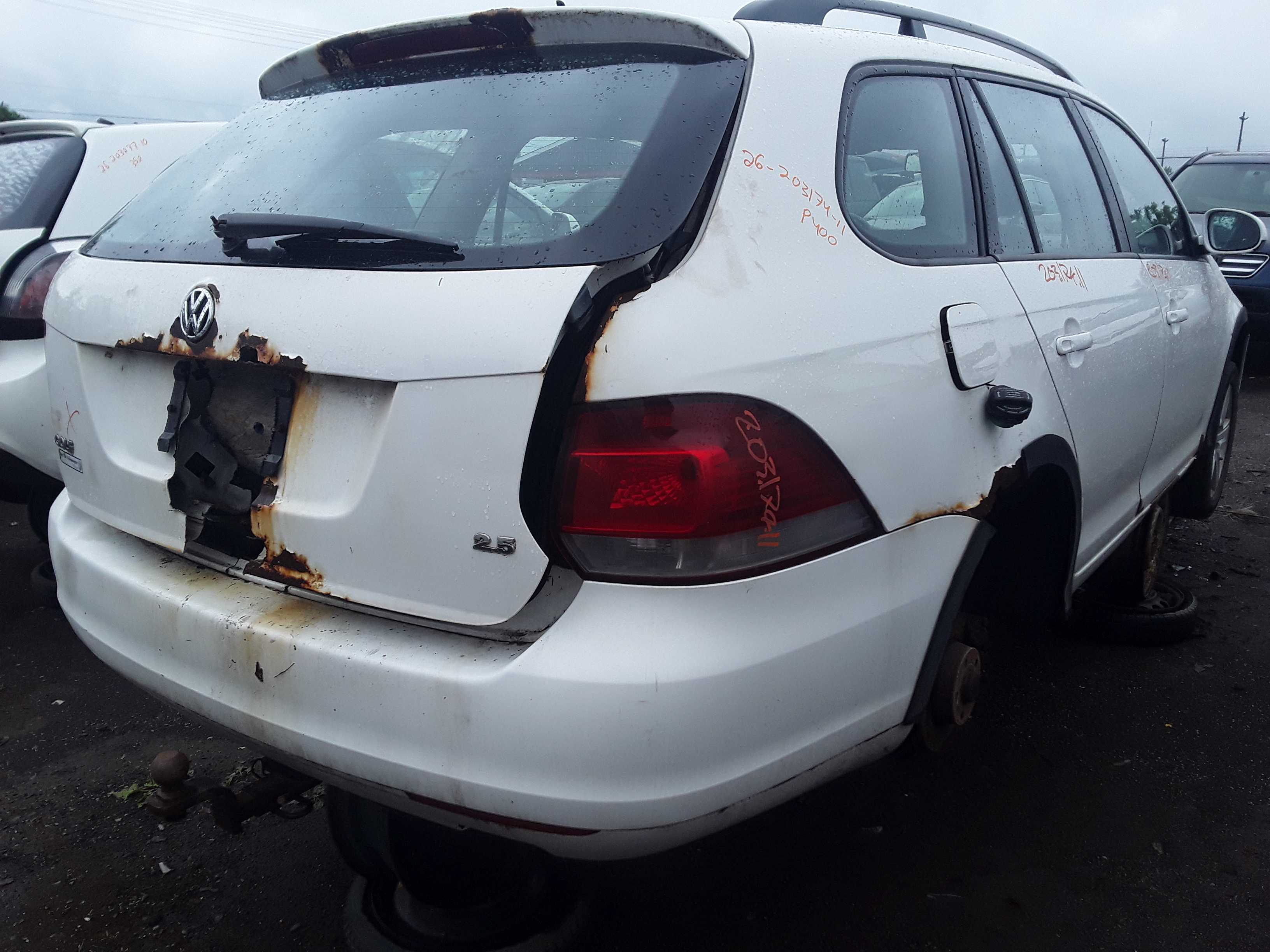 VOLKSWAGEN GOLF 2011