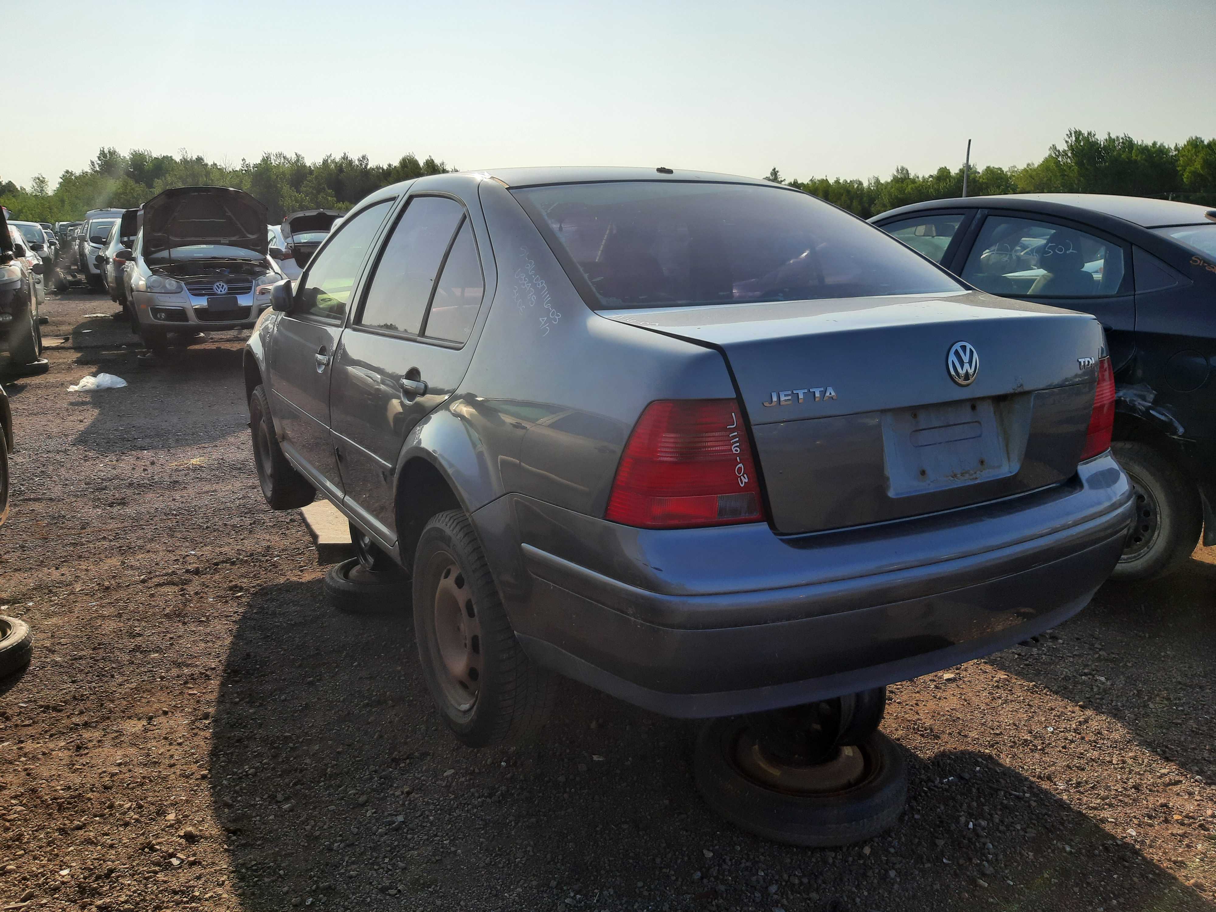 VOLKSWAGEN JETTA 2003