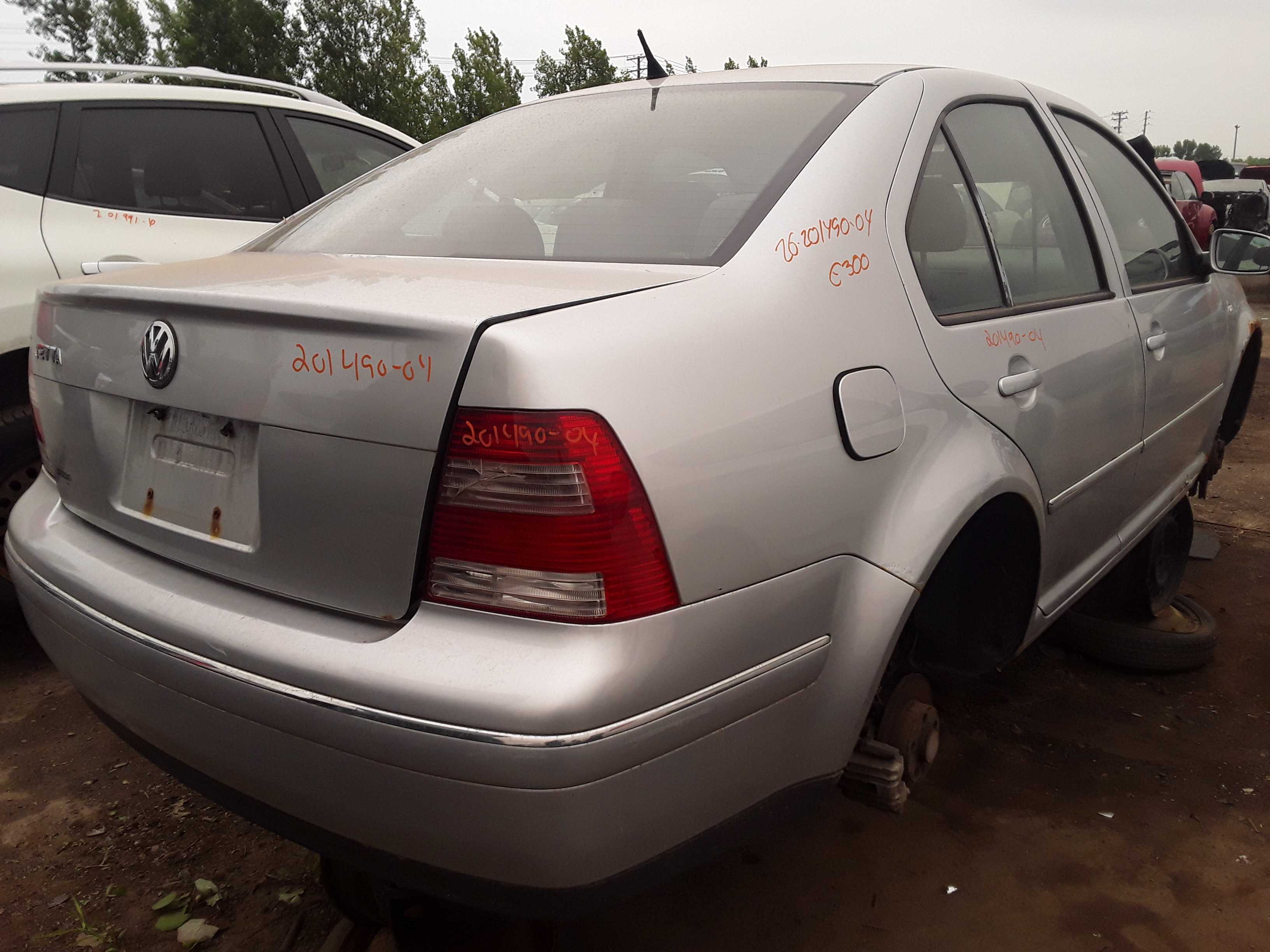 VOLKSWAGEN JETTA 2004