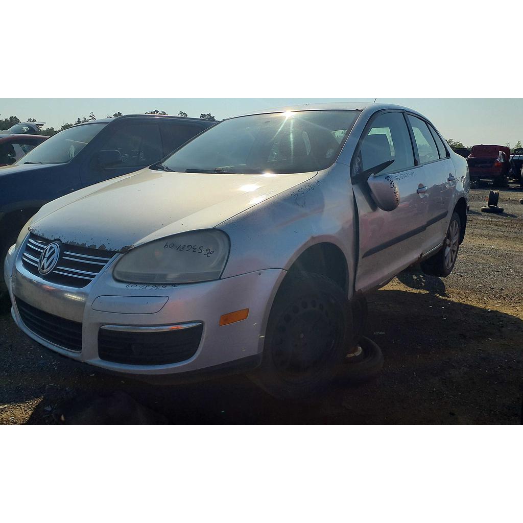 VOLKSWAGEN JETTA 2009
