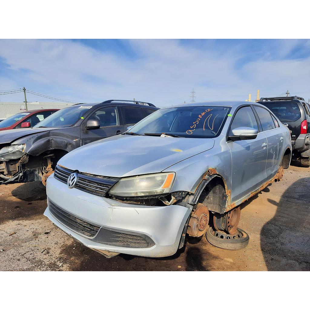 VOLKSWAGEN JETTA 2011