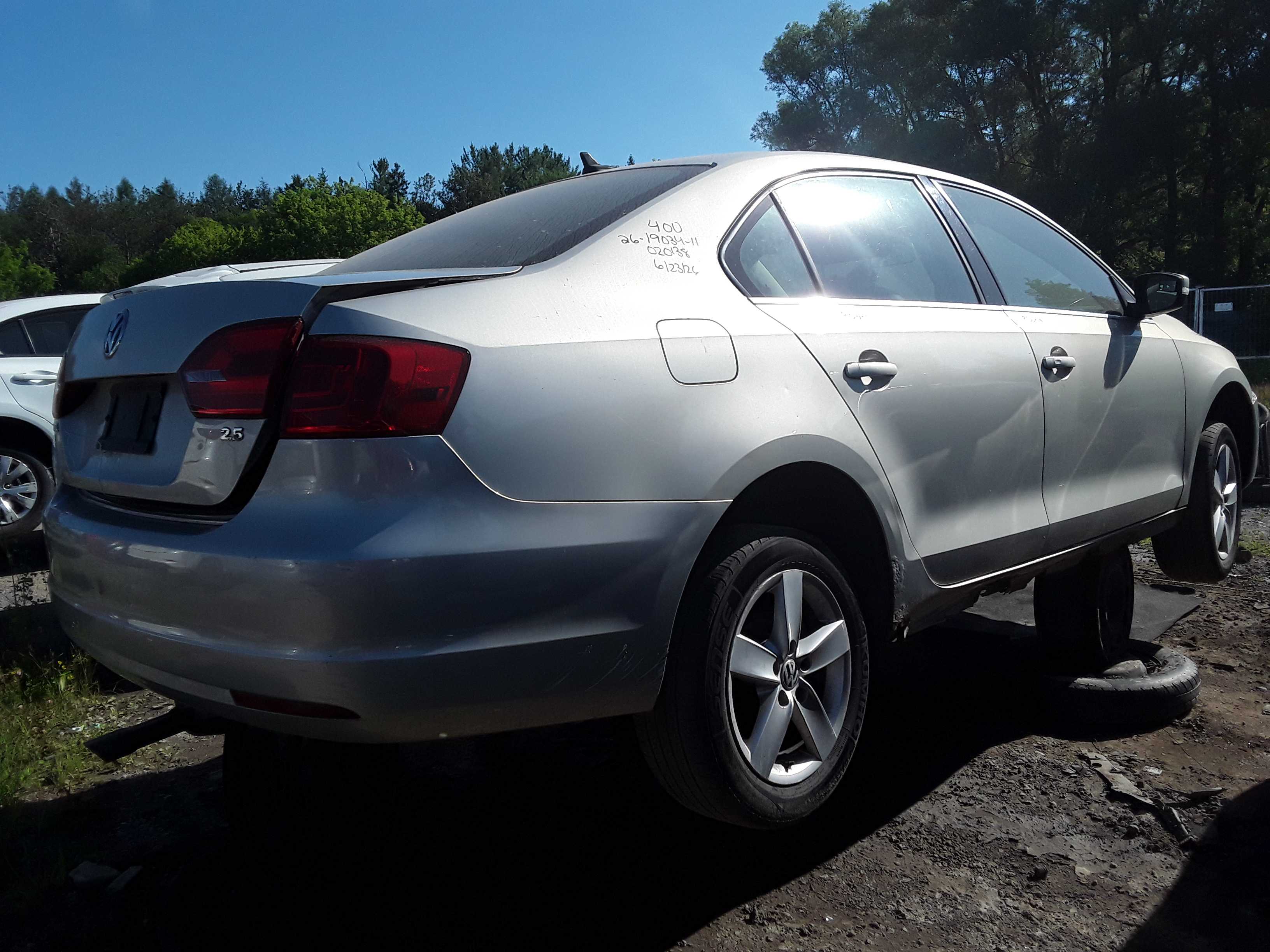 VOLKSWAGEN JETTA 2011