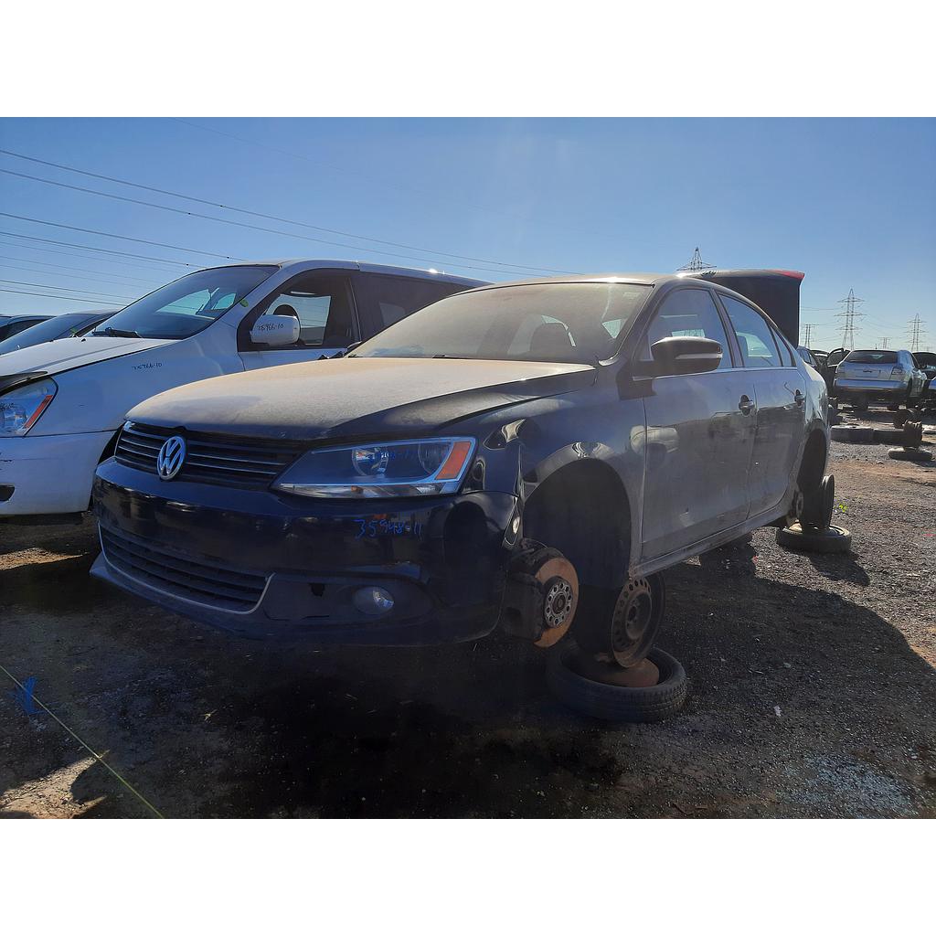 VOLKSWAGEN JETTA 2011