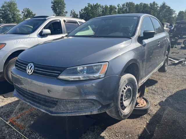 VOLKSWAGEN JETTA 2011