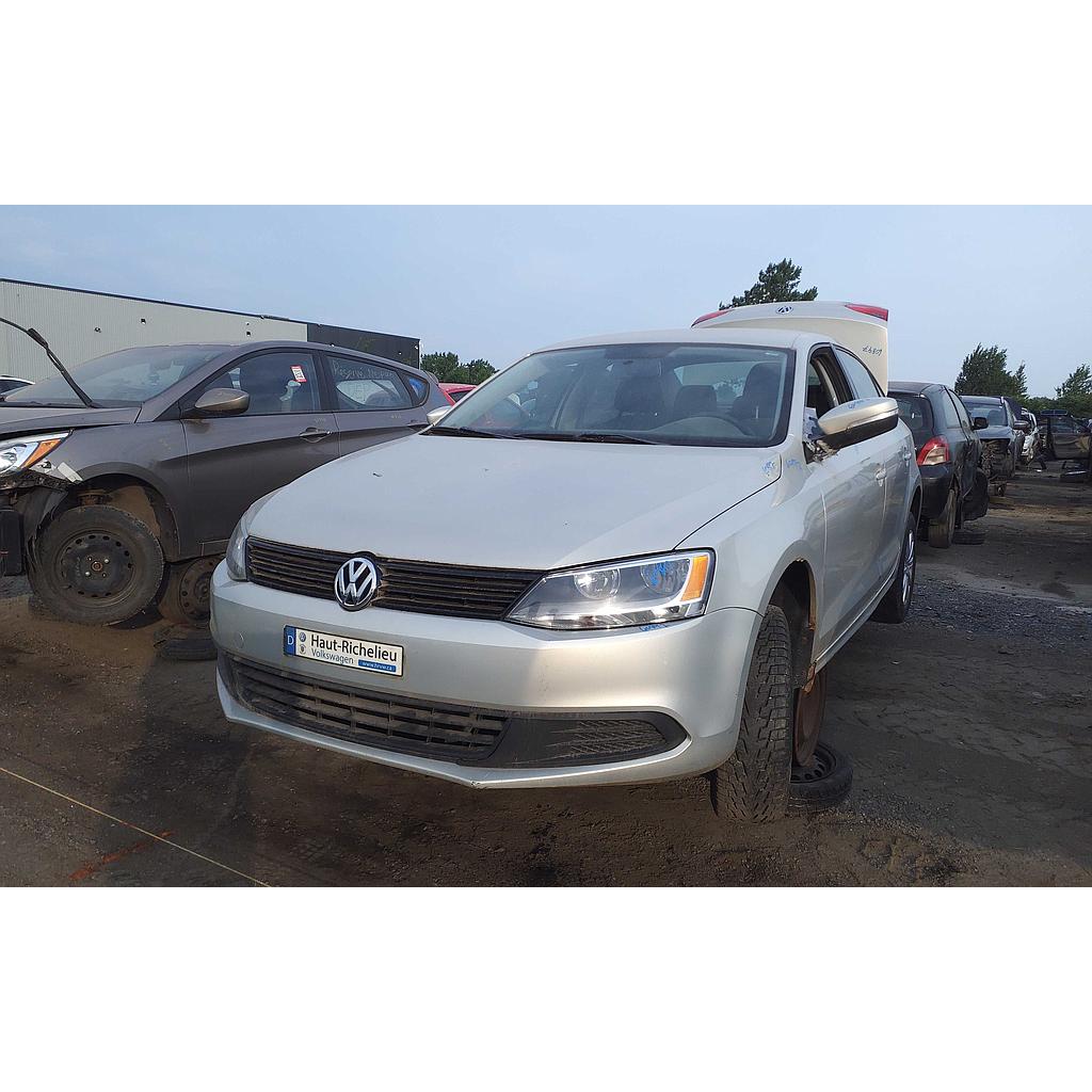 VOLKSWAGEN JETTA 2011