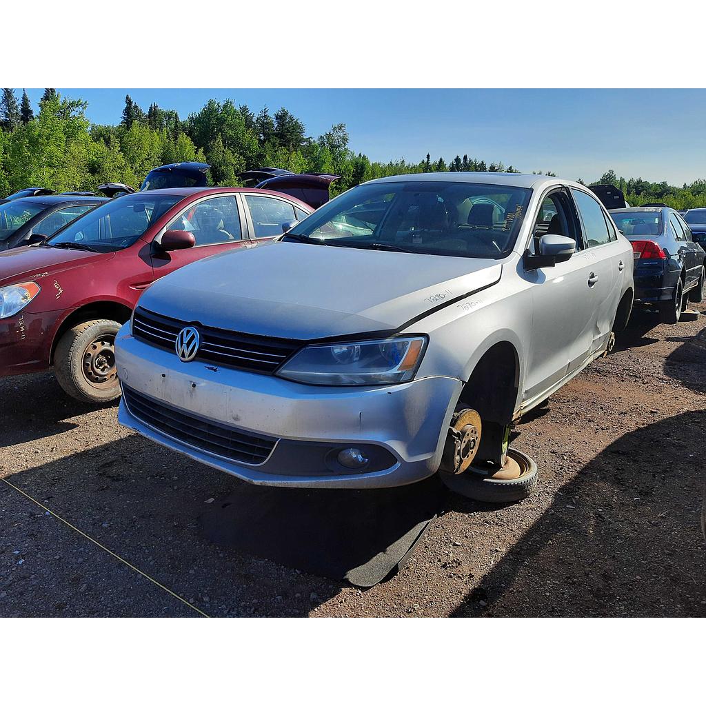 VOLKSWAGEN JETTA 2011