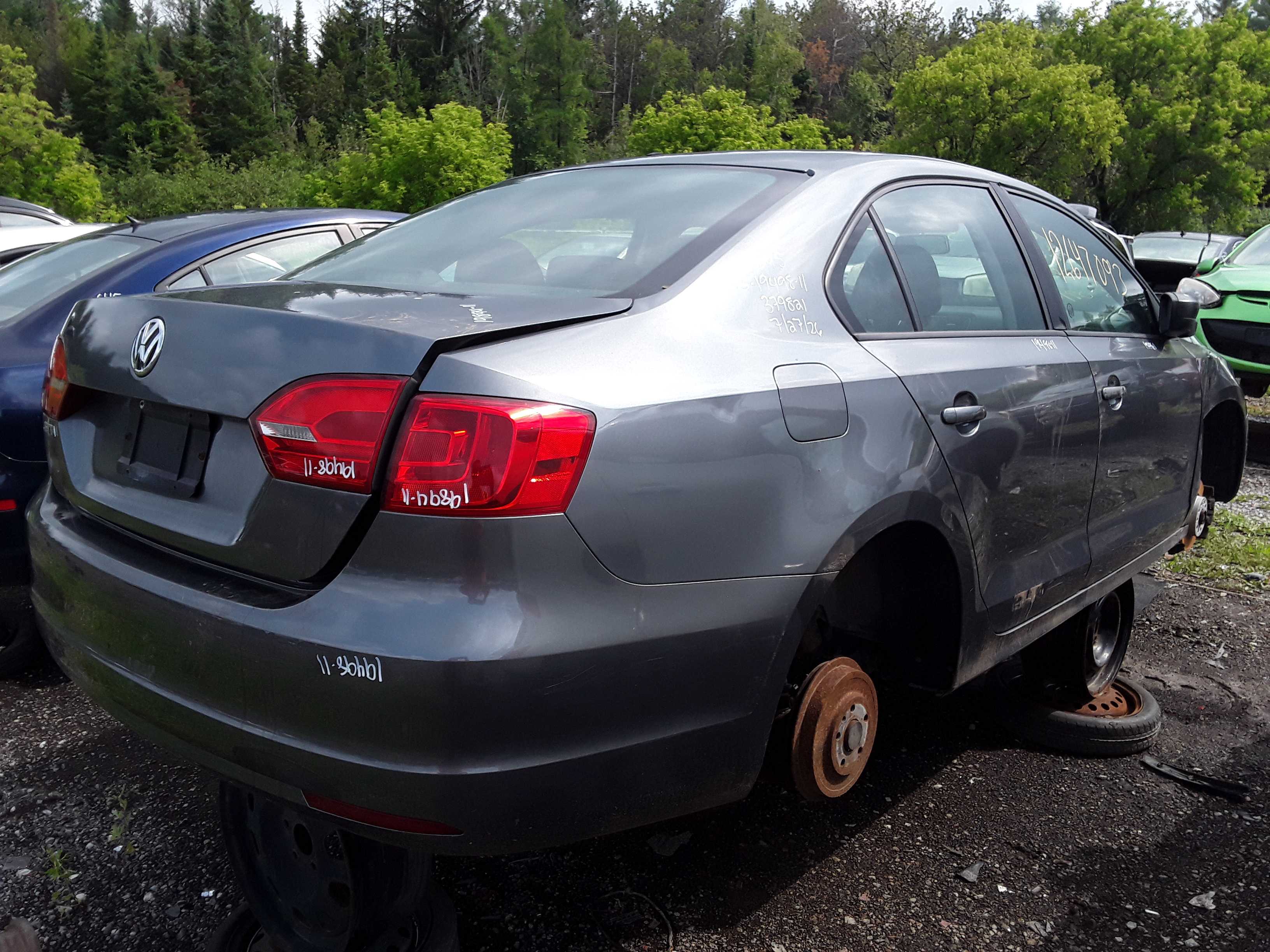 VOLKSWAGEN JETTA 2011