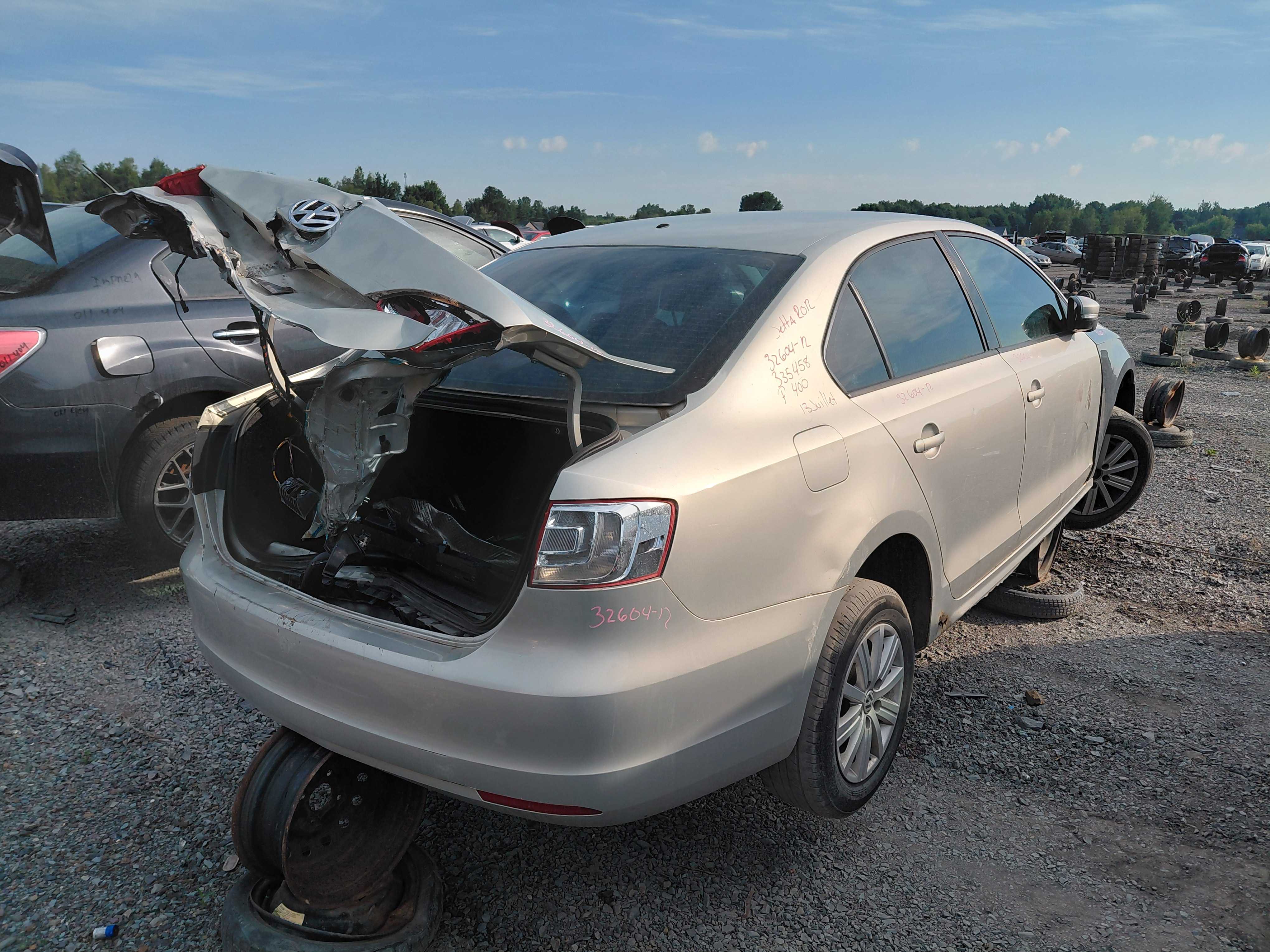VOLKSWAGEN JETTA 2012