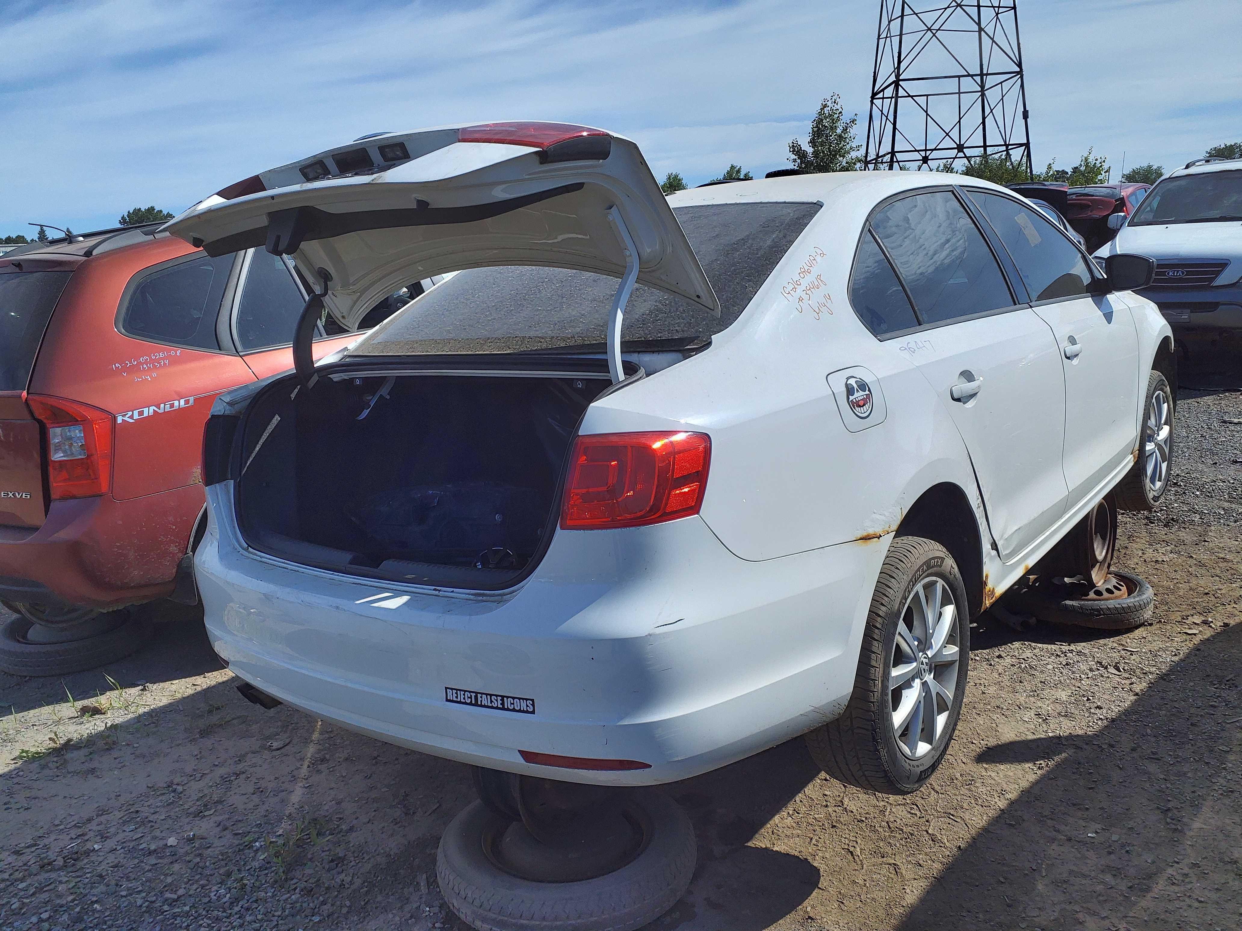 VOLKSWAGEN JETTA 2012