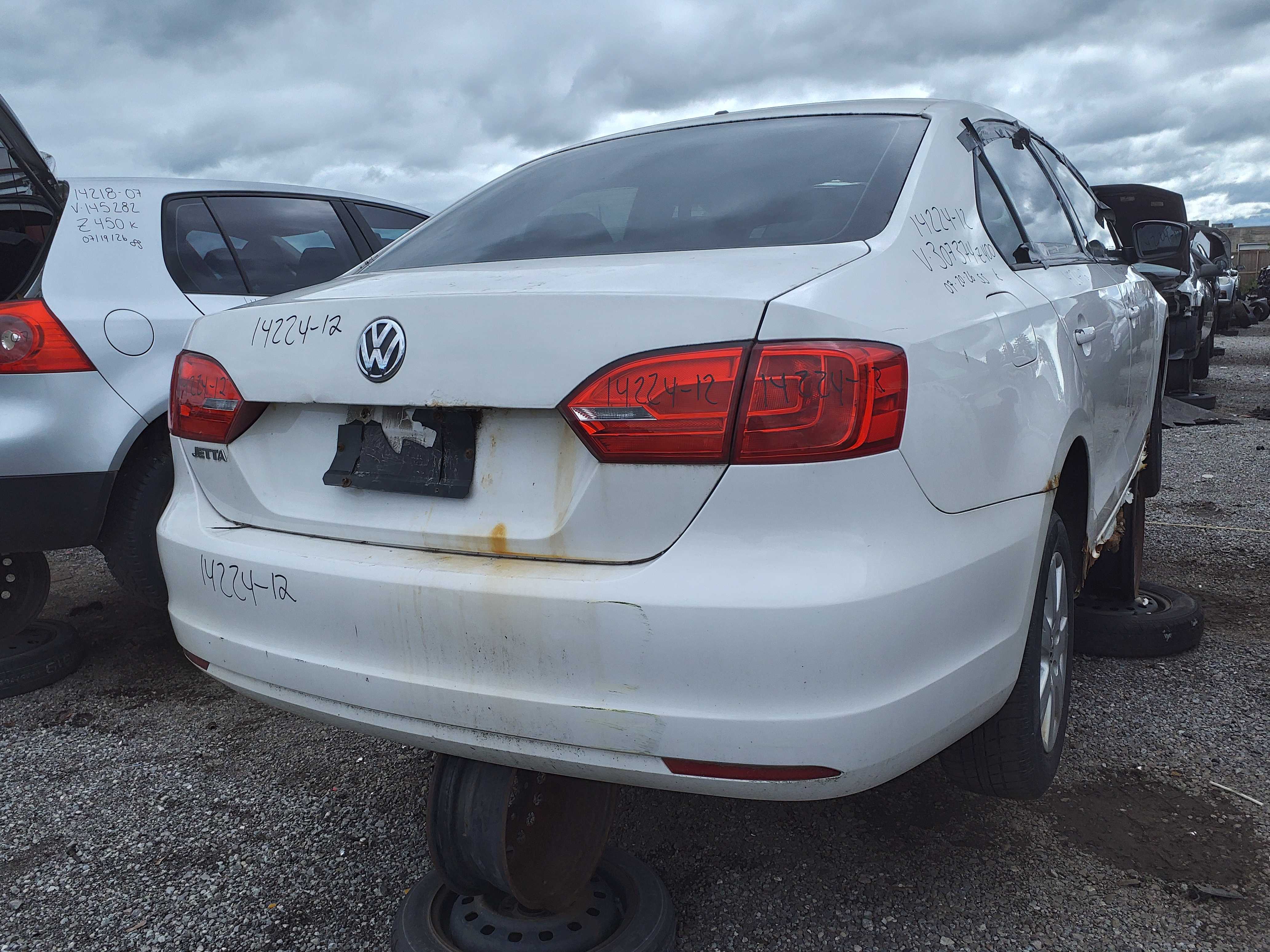 VOLKSWAGEN JETTA 2012